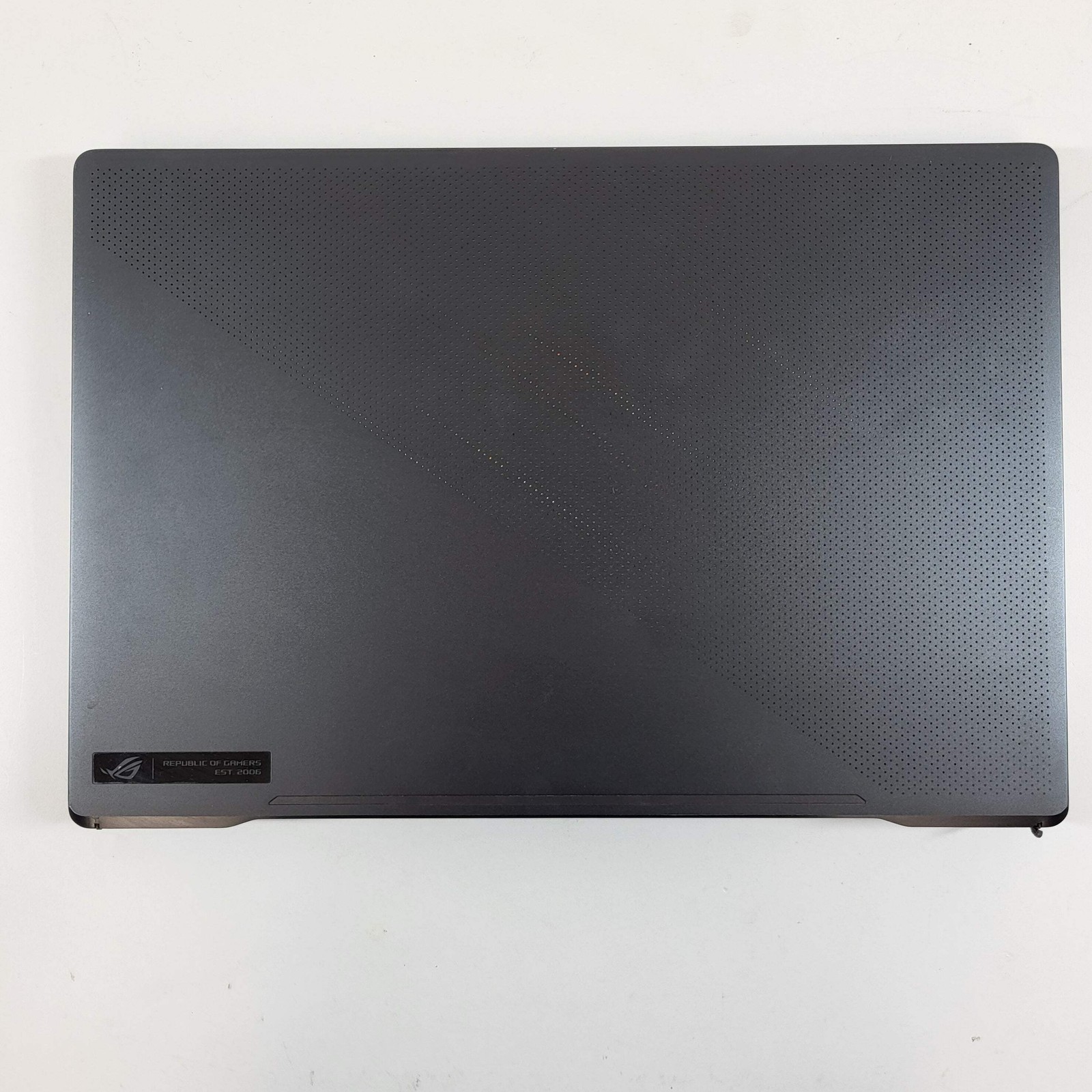 Asus ROG Zephyrus G15 GA503Q 15.6″ Ryzen 9 5900HS 16GB RAM 1TB GeForce RTX 3070