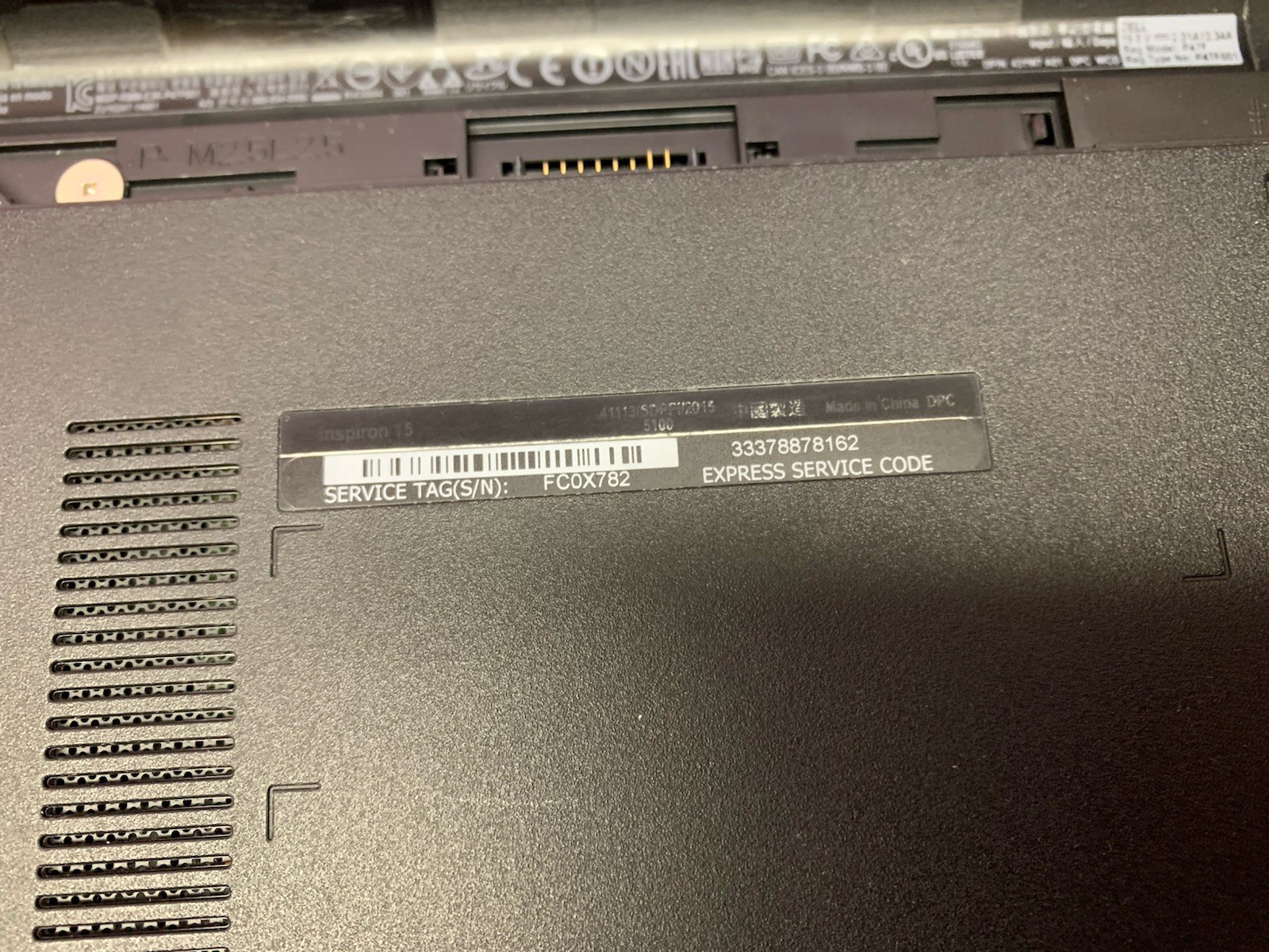 Dell Inspiron 15 P47F 15.6″ Laptop. Read Description