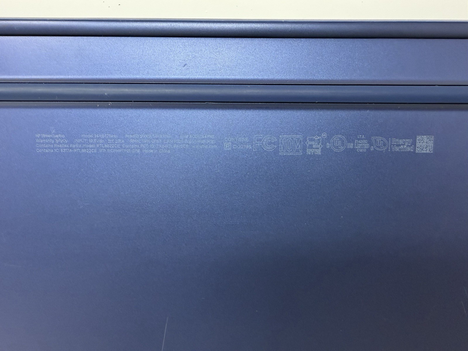 HP Stream 14-CB171WM 14” Laptop With Charger – Blue