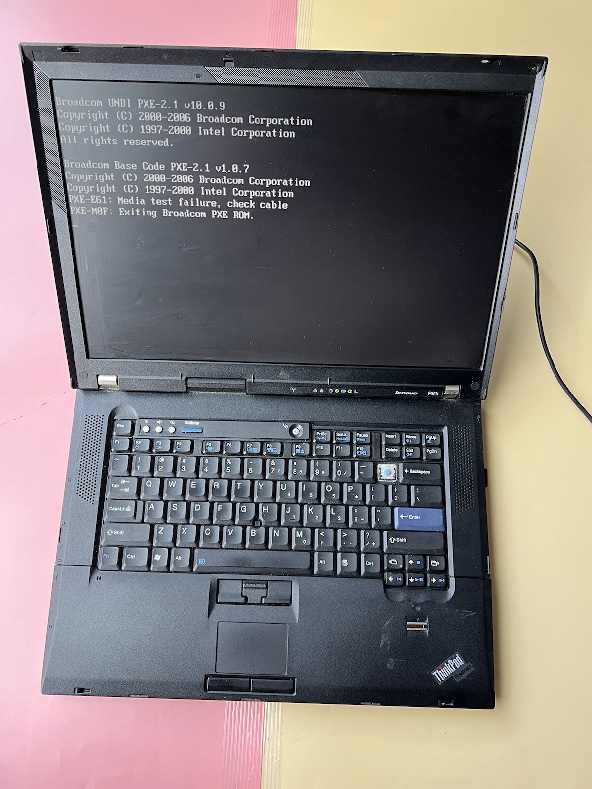 Lenovo Thinkpad R61i 15.6″ Intel CORE 2 DUO 1GB RAM 0GB HDD Motherboard