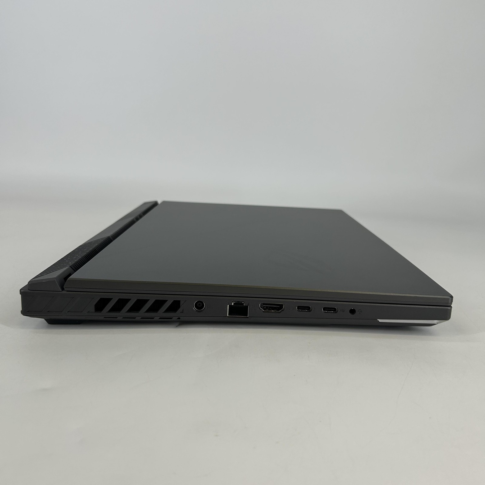 Asus ROG Strix G16 G614 16 165Hz FHD+ 2.6 GHz i7-13650HX 16GB 512GB SSD RTX 4060