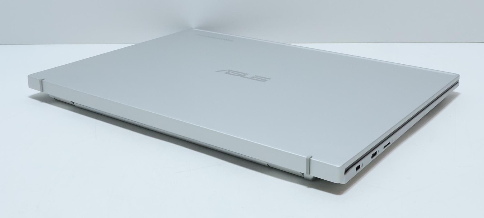 Asus Expertbook CX5403CM Chromebook Plus Core Ultra 5 115U 16GB 256GB 14″
