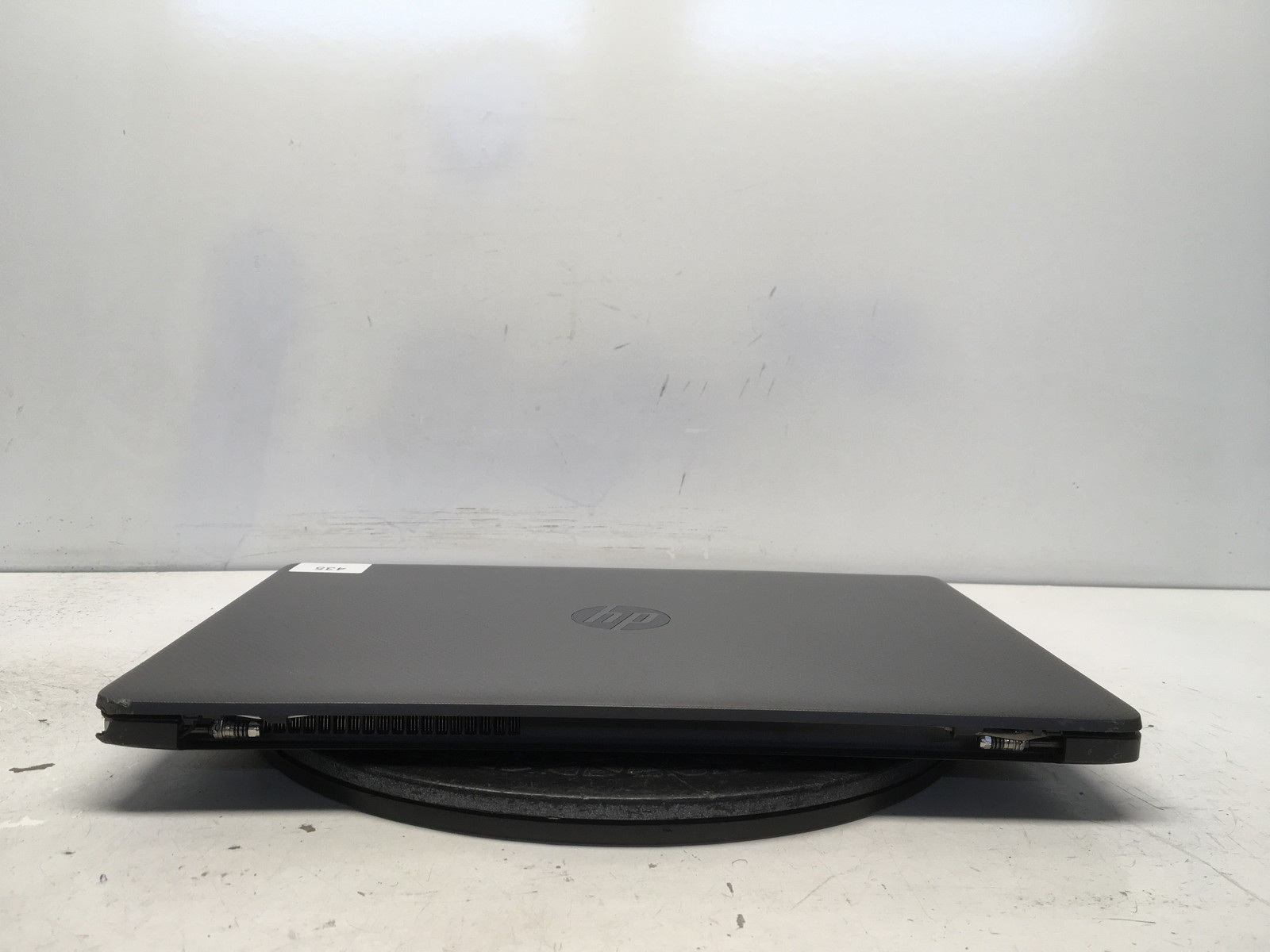 HP 250 G8 Intel i5-1135G7 2.4GHz 8 GB NO HDD No Batt