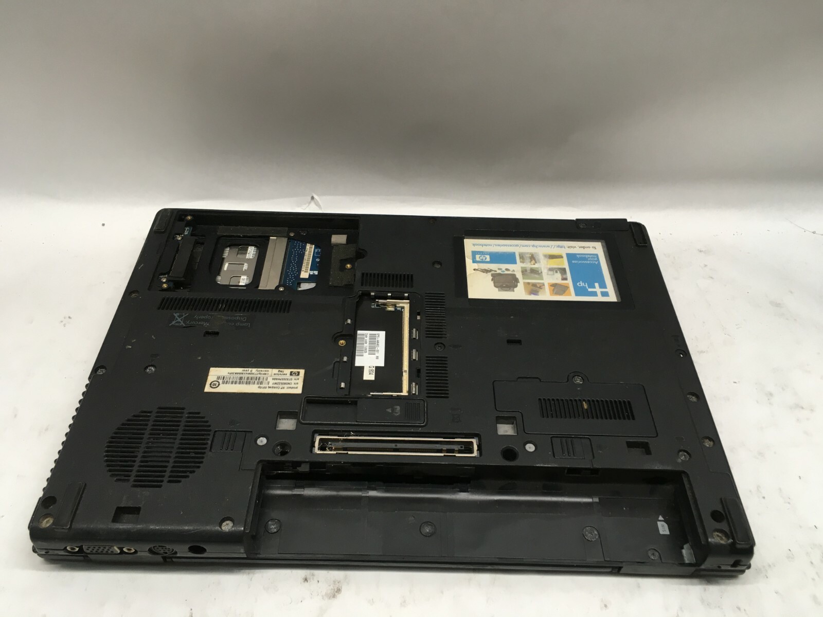HP Compaq 6910p 14″ Laptop For Parts/Repair Powers on No Video NO HDD/RAM JR