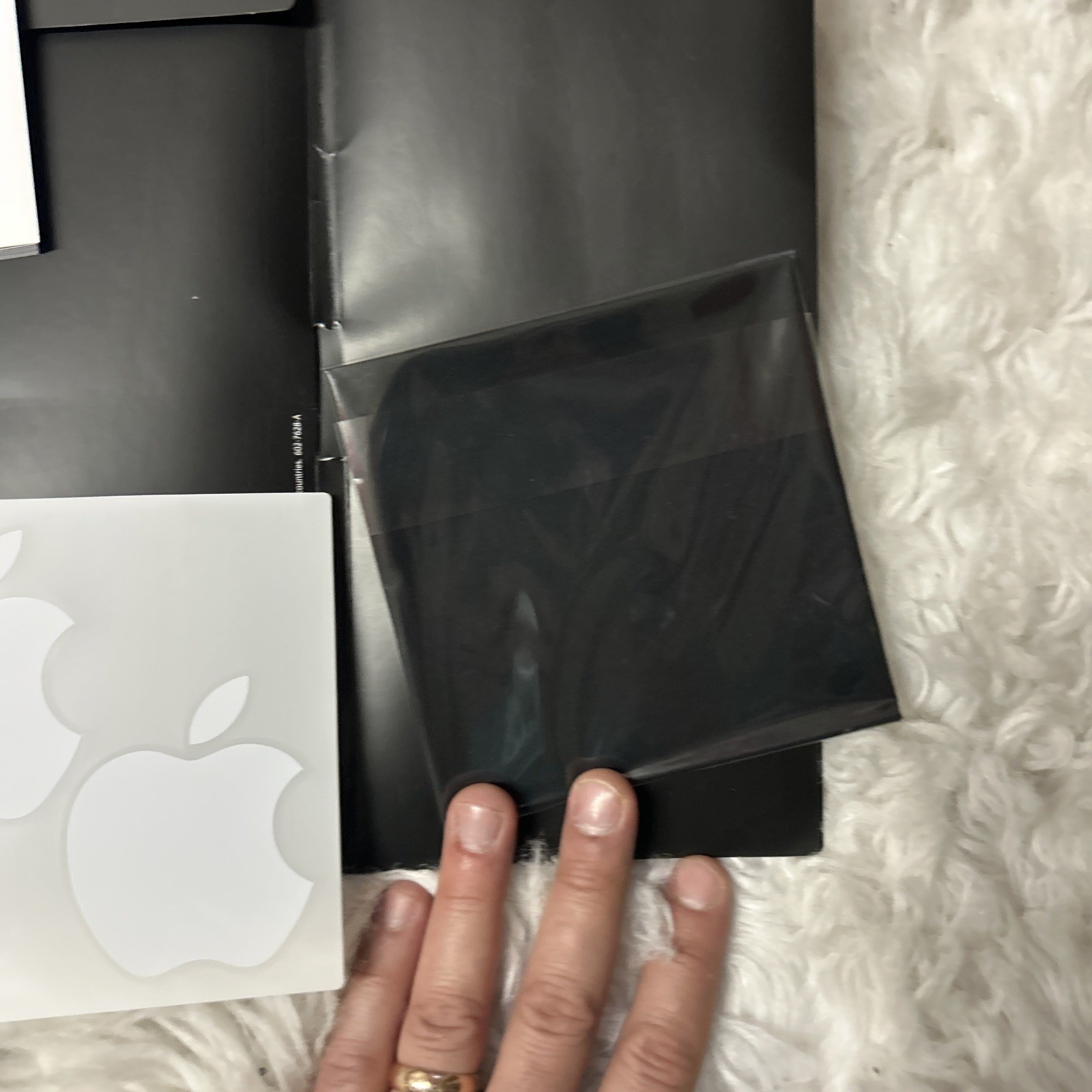 MacBook Pro (2011) Core i5 2.3GHz, 4GB RAM, 500GB HDD