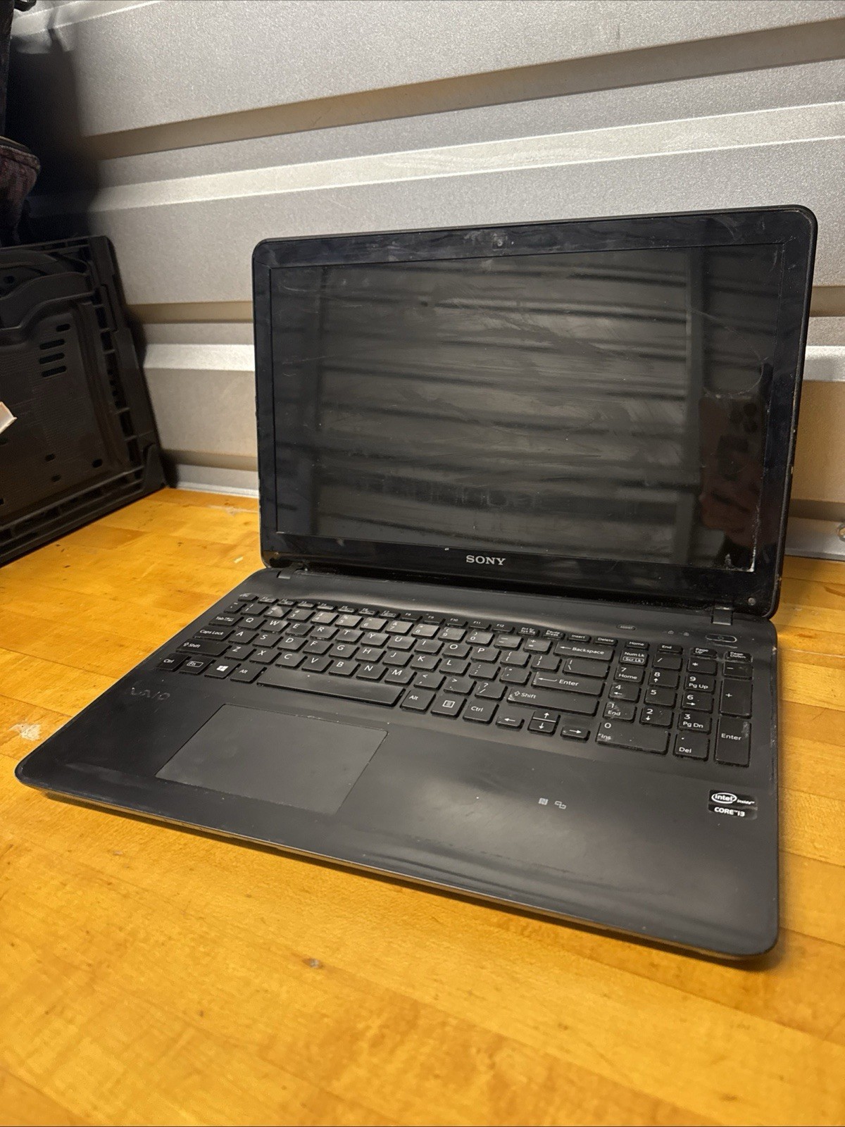 Sony VAIO Model SCF152C29L Laptop – Untested – See Pictures