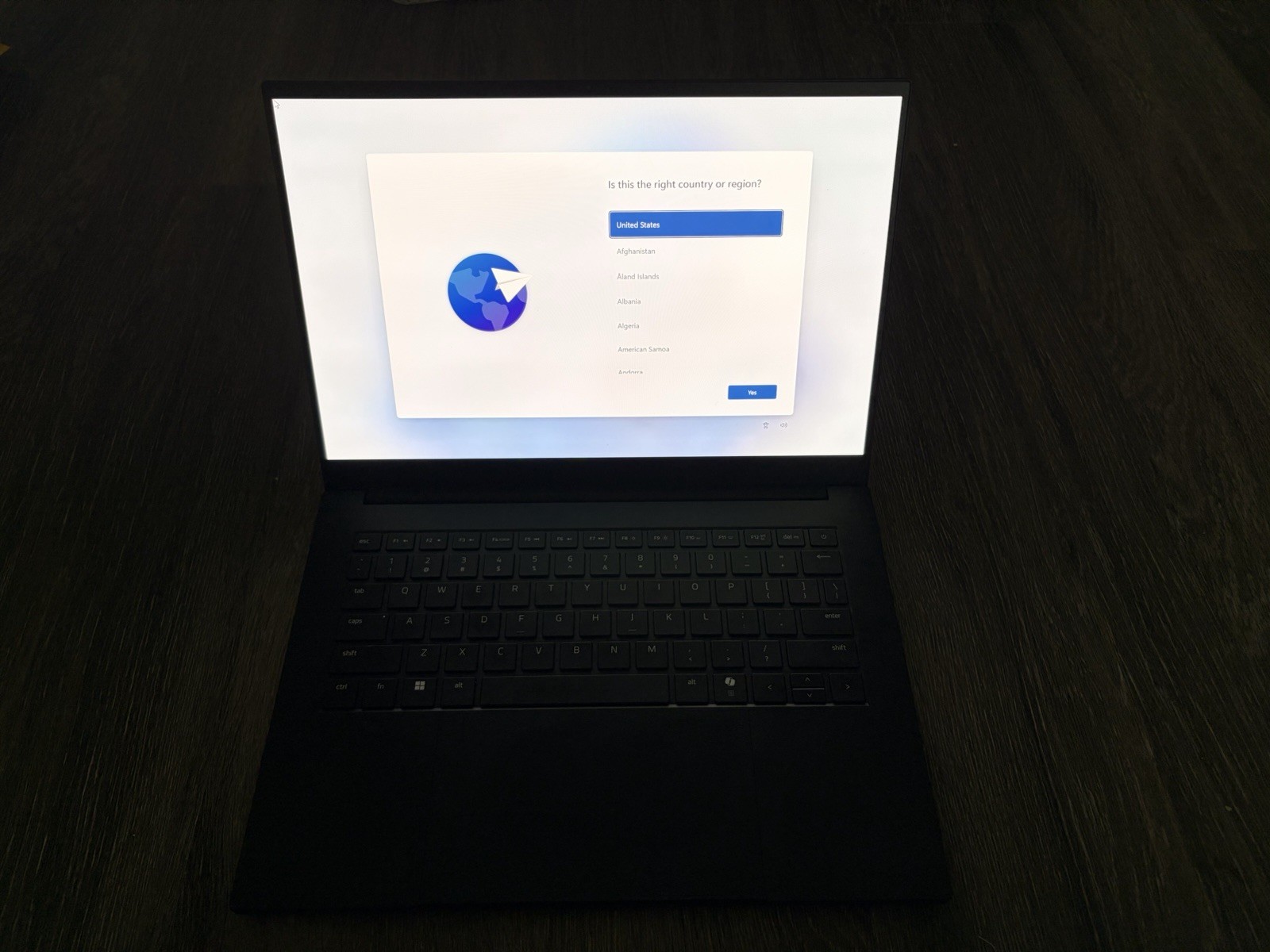 Razer Blade 14 Inch Black, Ryzen AI 9 365, 16GB Ram, 1 TB Storage, Rtx 5060