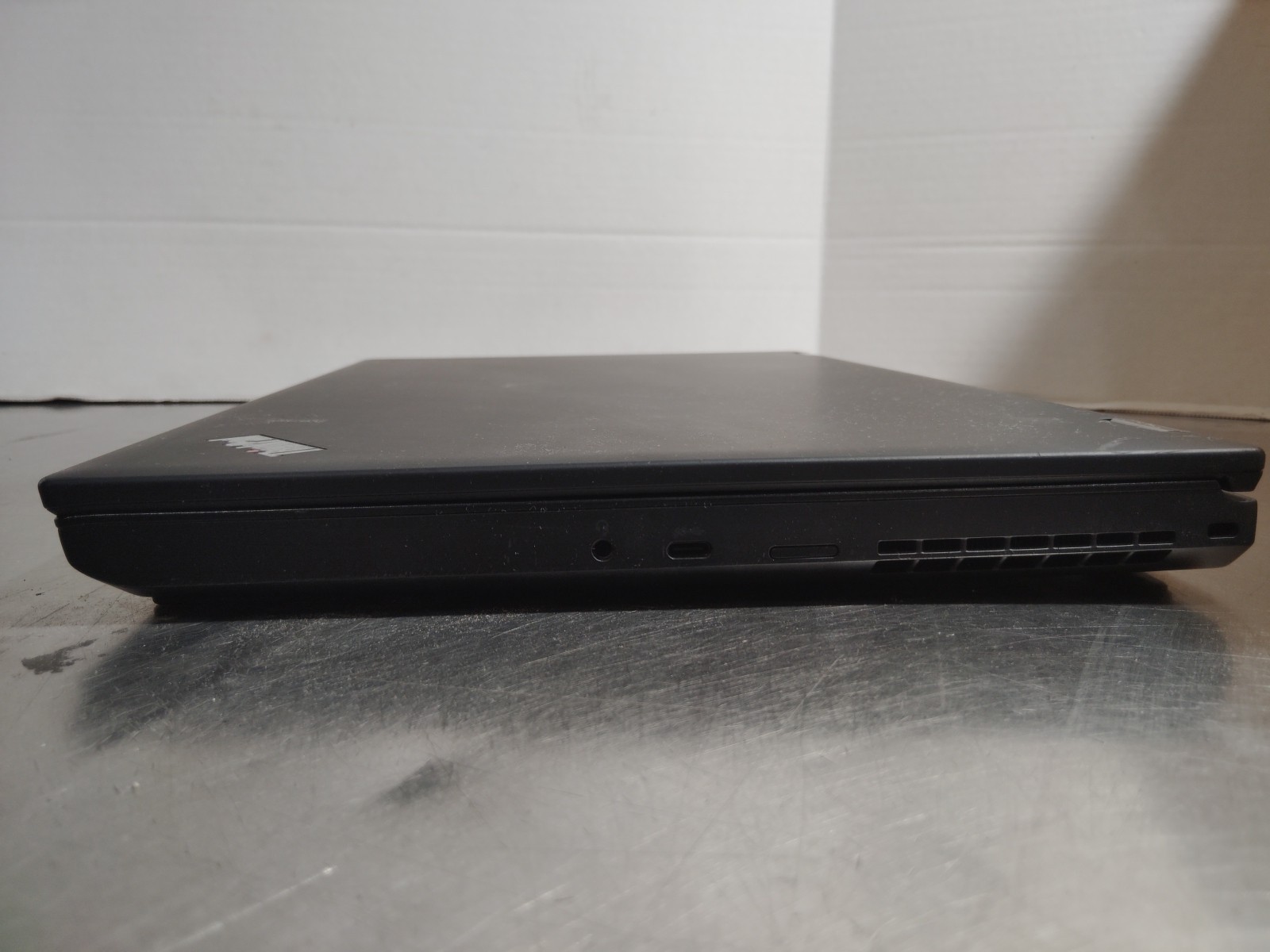 Lenovo ThinkPad P53 15.6″ i7-9750H 2.6GHz 16GB RAM 512GB Win 11 Pro T1000