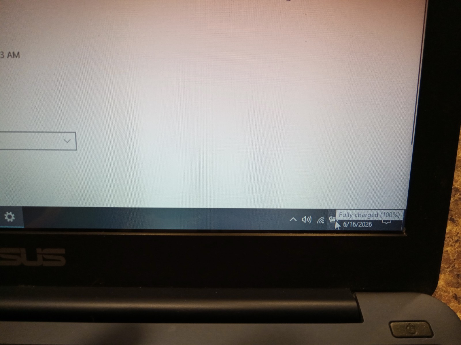 ASUS X205TA 11.6 inch, Intel Atom Z3735F, 2GB RAM / 32GB eMMC SSD / No battery