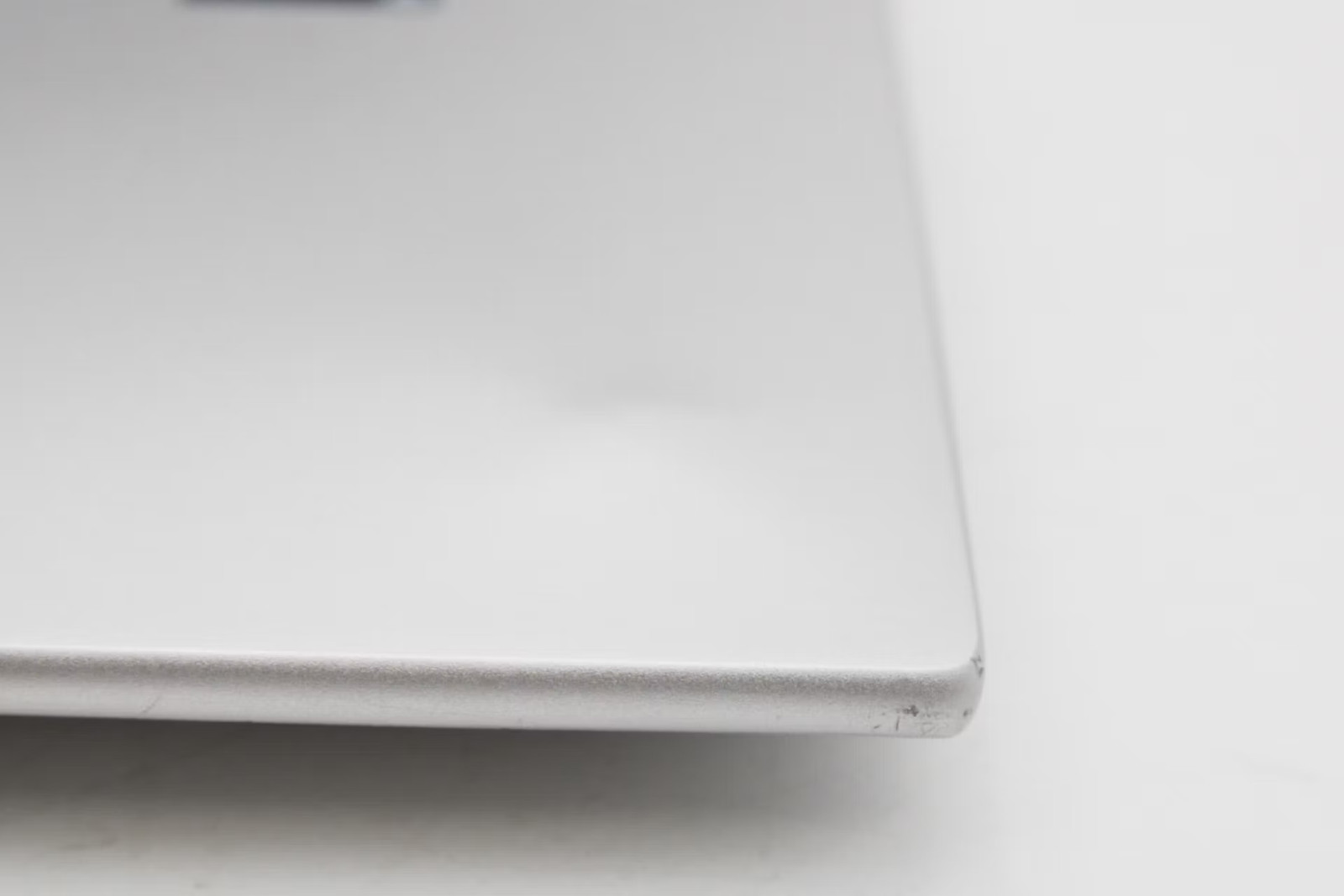 HP EliteBook 860 G10 16″ i5-1345U, 256GB NVMe, 16GB RAM