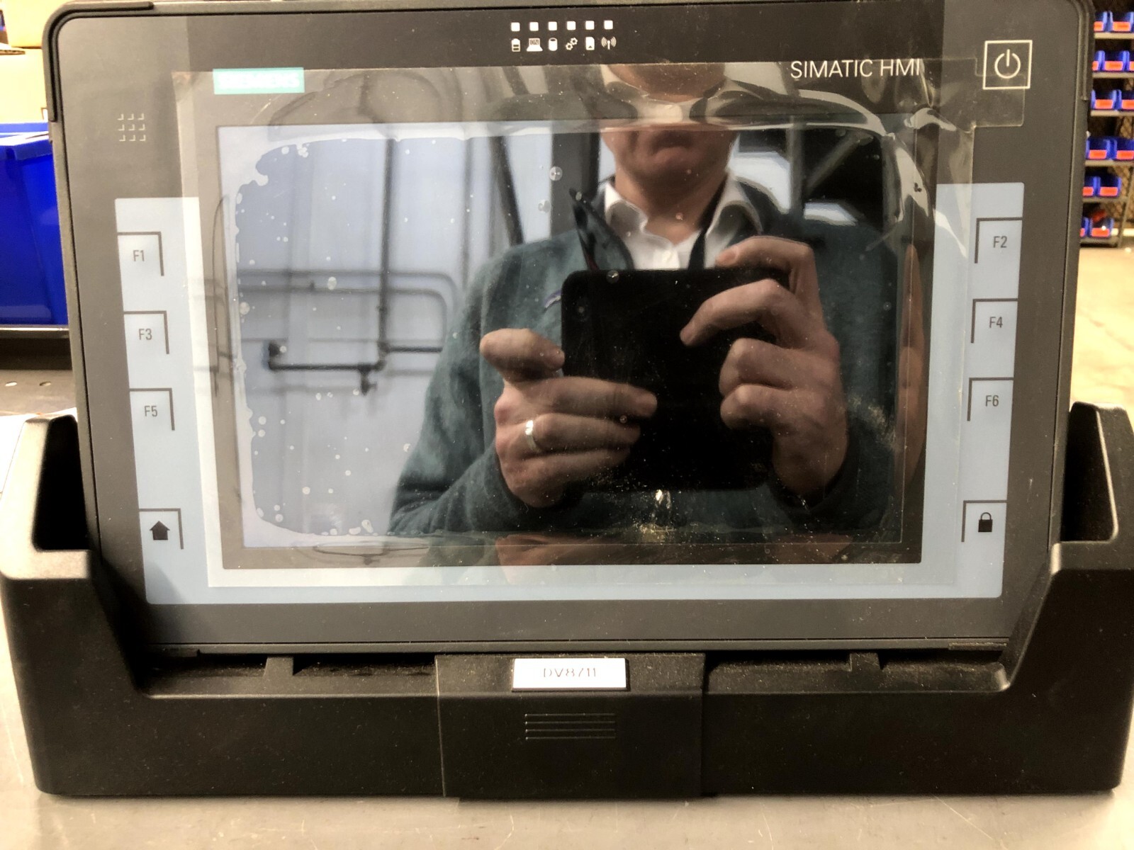 Siemens 6AV7880-2AA32-1DA2 Industrial Tablet PC SIMATIC HMI ITP1000 NEW +Docking