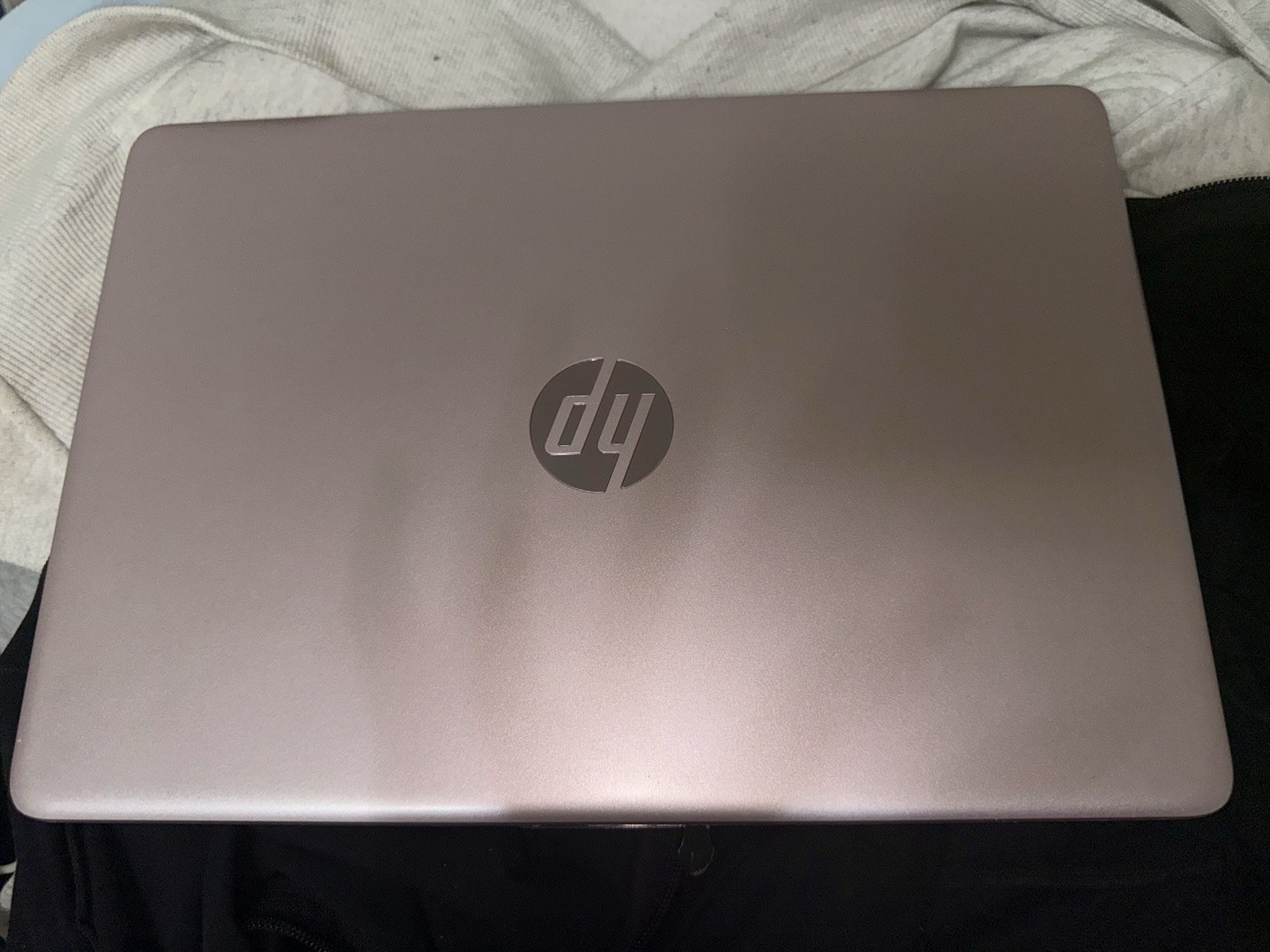 HP 14-cf2112wm 14″ (64GB eMMC, Intel Celeron N4120, 1.10GHz, 4GB RAM) Laptop…