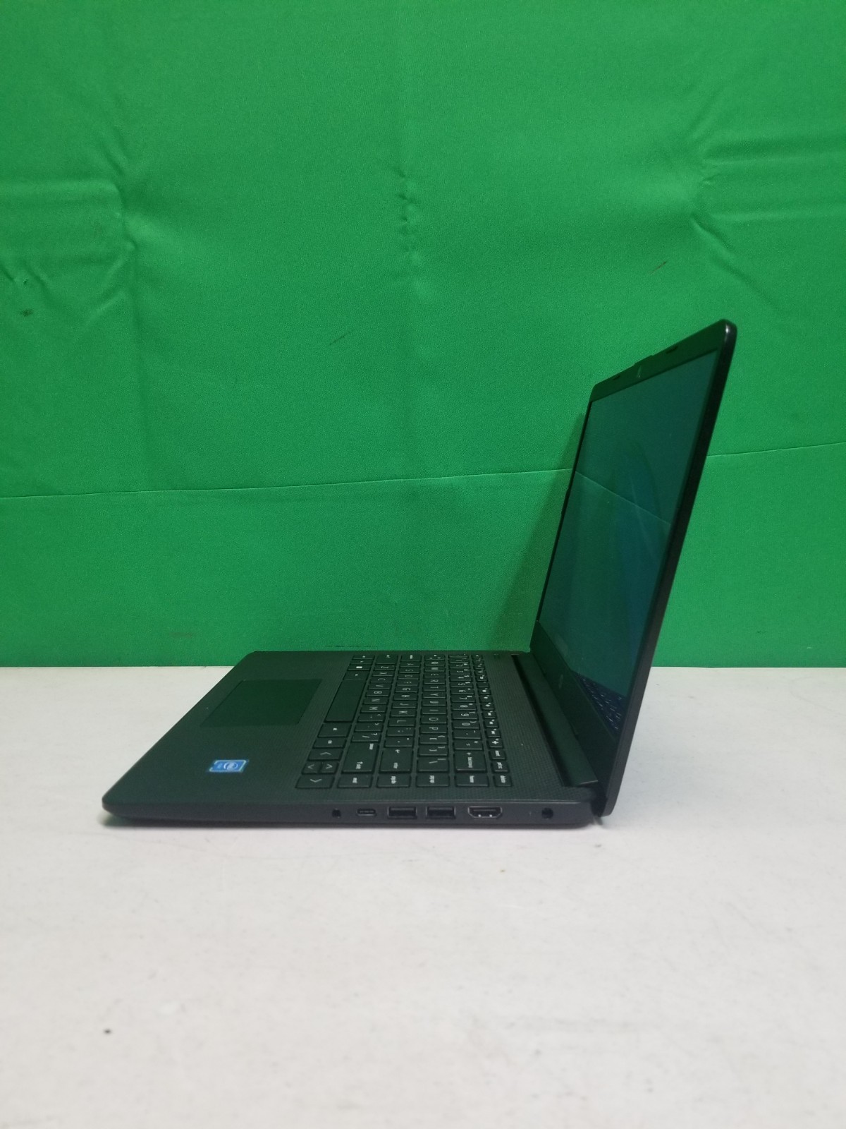 HP 14-dq0051dx Laptop Celeron N4120 4GB RAM 58GB SSD 14″ Windows 11 Laptop