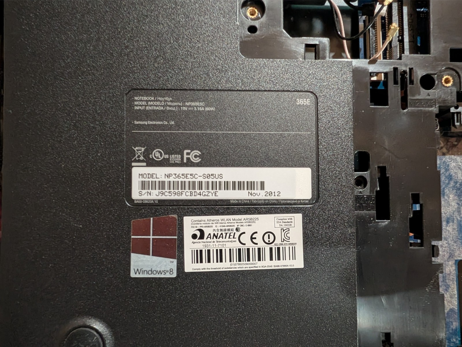 Samsung NP365E5C 15.6″ Laptop AMD A6, 4GB RAM, for parts
