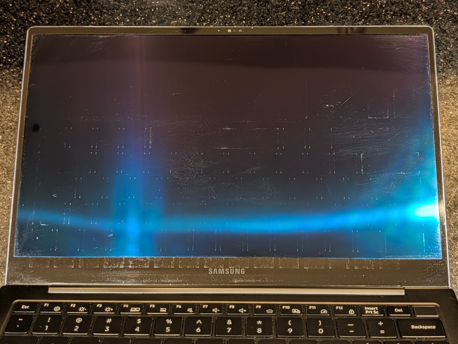 Samsung Galaxy Book Pro Intel i7-1165G7 2.80GHz 16GB RAM 512GB Win 11 Pro Blue