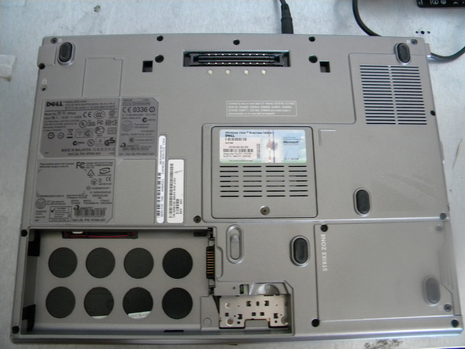 Dell Latitude D830 C2D 2.20GHz 2gb 500gb XPP 1680×1050 DB9 Serial New Battery