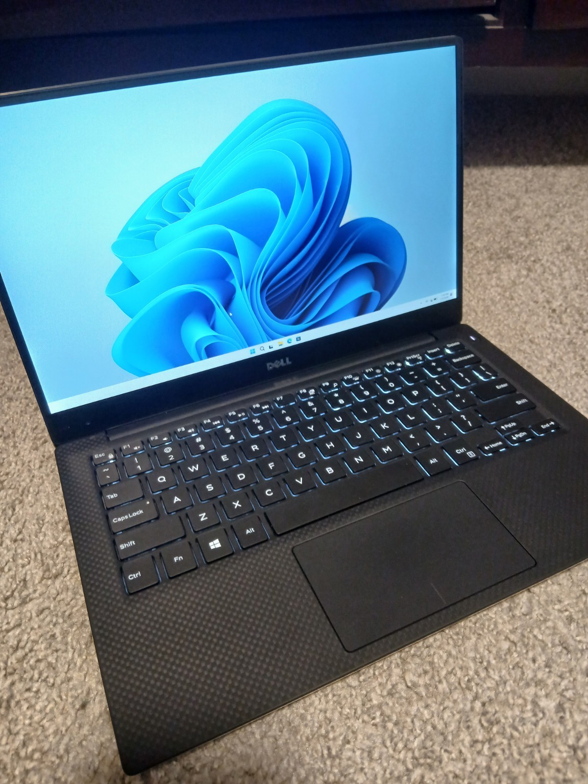 Dell XPS 13 9343 I5-5300U 8GB RAM 256GB SSD Windows 11 Pro Excellent Condition
