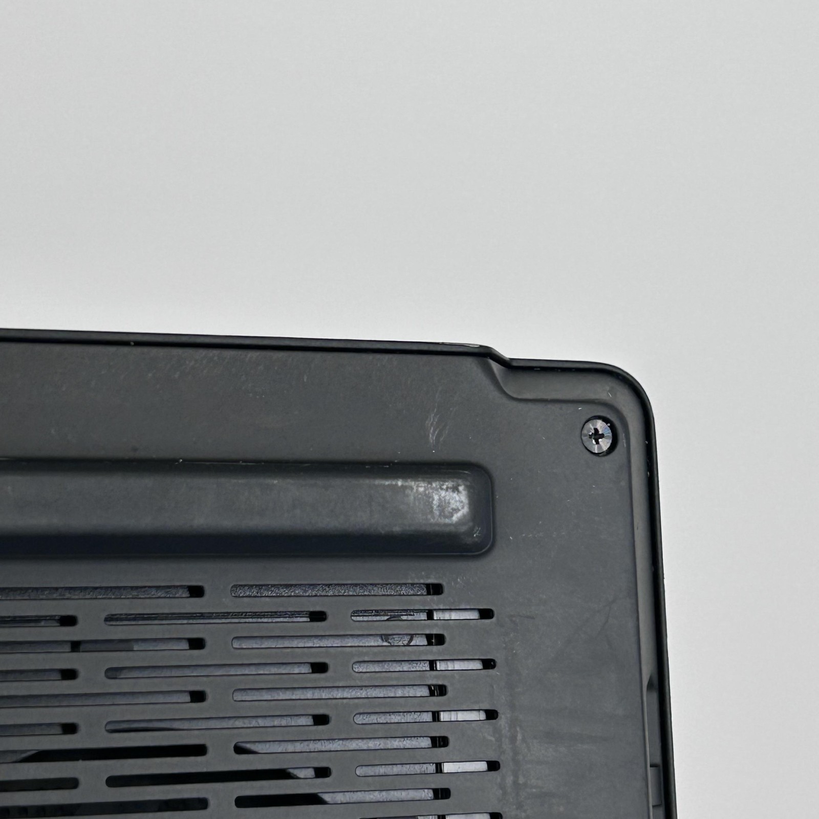 Lenovo Legion 9i Gen 9 16 165Hz QHD+ i9-14900HX 64GB 1TB SSD RTX 4080 LCD BLEED