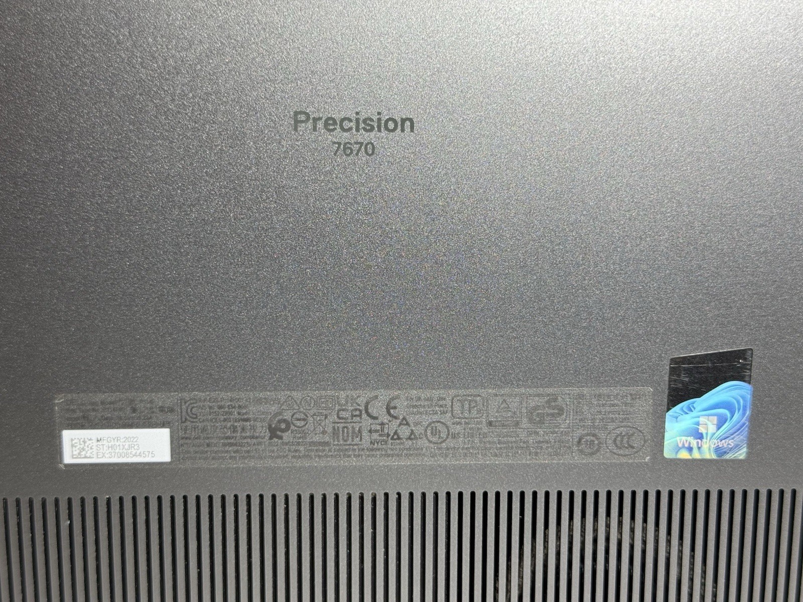 READ – Dell Precision 7670 16″ i7-12850HX 32GB 512GB RTX A2000
