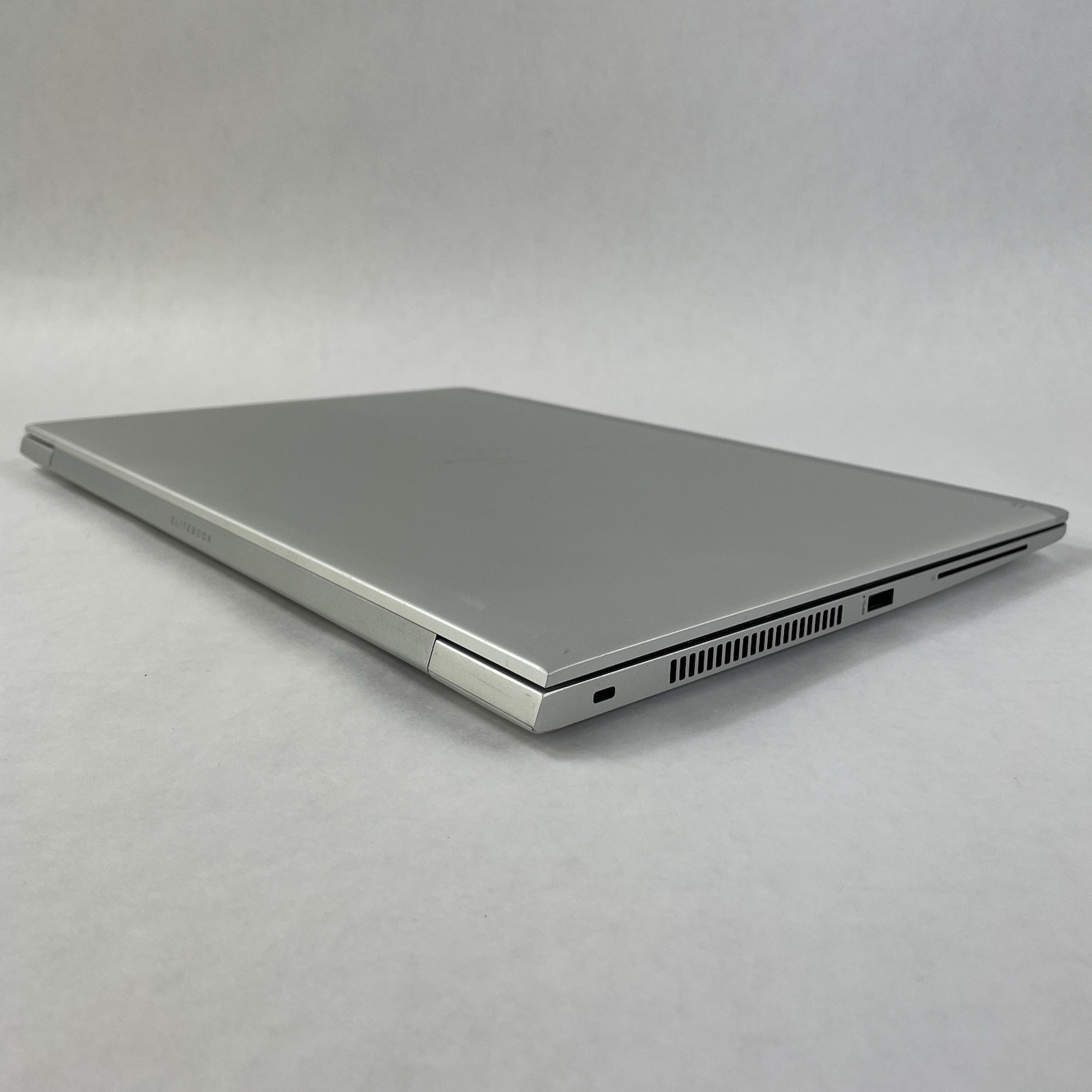 HP EliteBook 850 G5 15.6″ i7-8650U 1.90 GHz 8 GB RAM No SSD/OS/AC/Battery