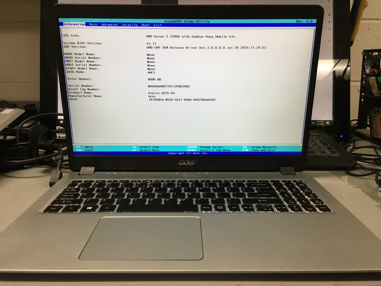 Acer Aspire 5 15.6″ Ryzen 3 3200U 4GB RAM *AS IS/NO BATTERY/NO HDD/OS* | C978