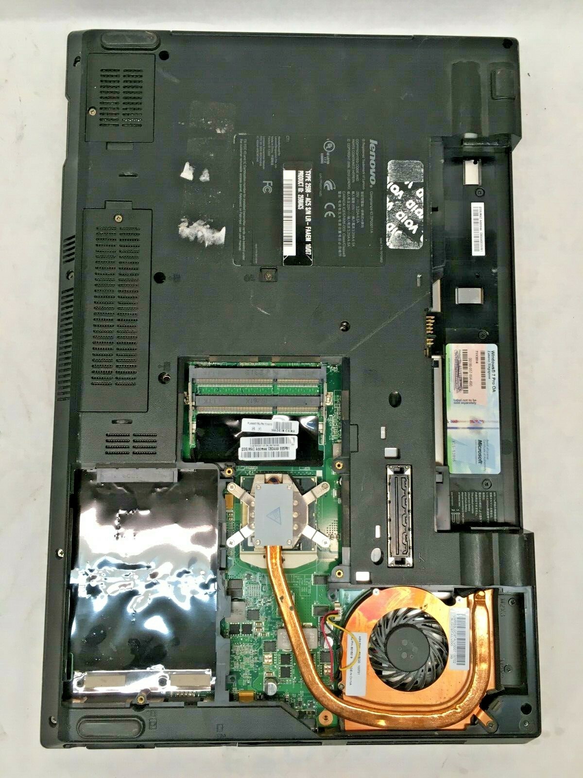 Lenovo Thinkpad L512 Laptop For Parts Boots to BIOS Broken LCD Screen NO HDD JR