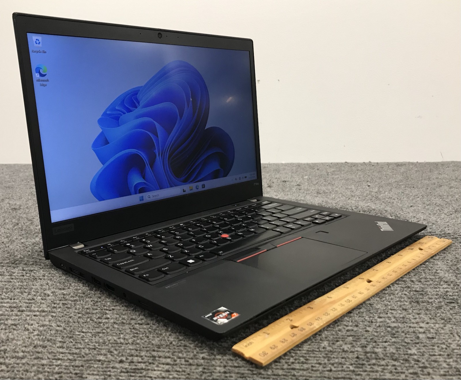 Lenovo ThinkPad P14s Gen 2a 14″ Laptop Ryzen 7 PRO 5850U 16GB RAM 1TB NVMe As Is