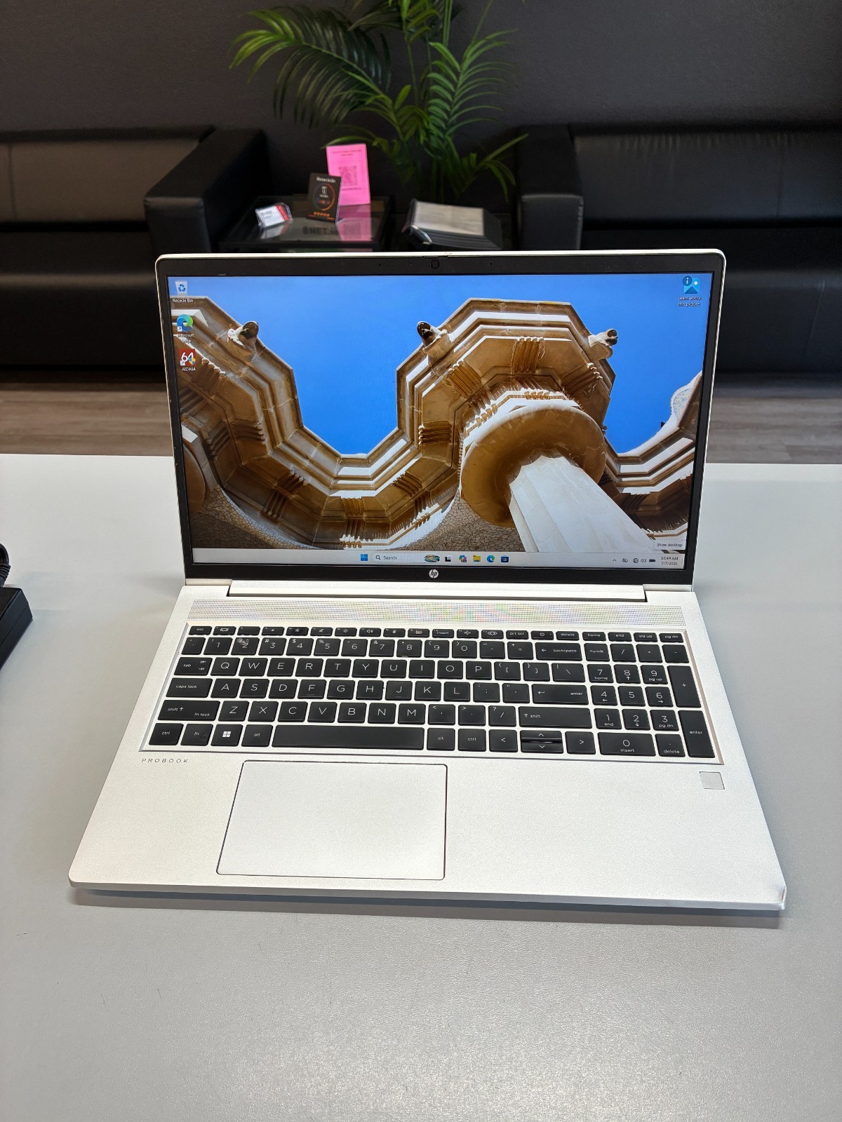 HP ProBook 455 G10: 15.6″ / Ryzen 5 7530U / RAM 16Gb / SSD 512Gb / Win 11