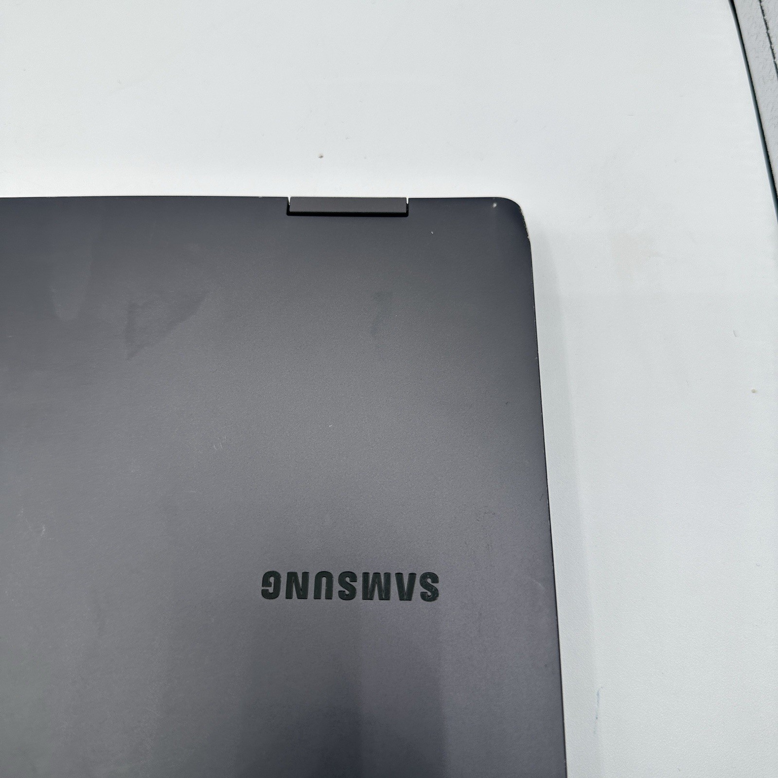 Samsung Galaxy Book2 360 13.3″ FHD Touch i7-1255U 16GB RAM 512GB SSD