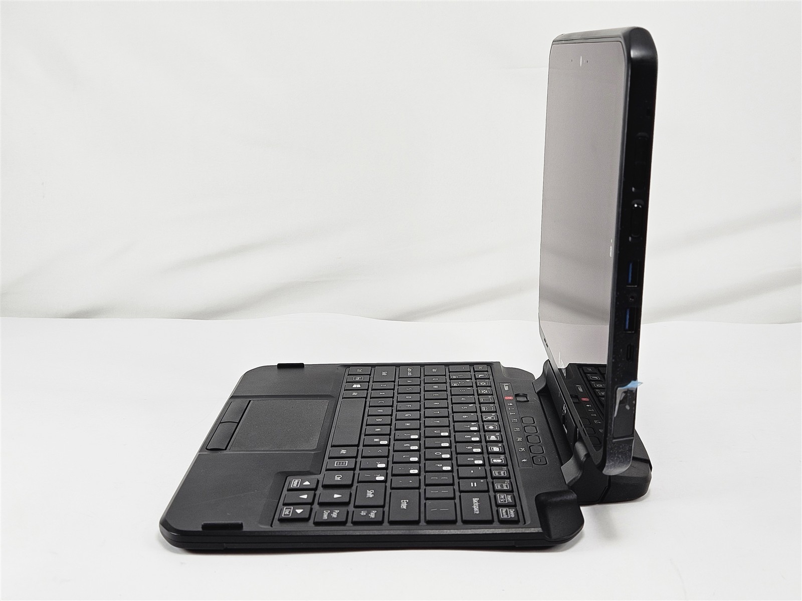 Zebra 12″ ET80A Intel i5-1130G7 8GB RAM 128GB SSD Rugged Tablet No OS