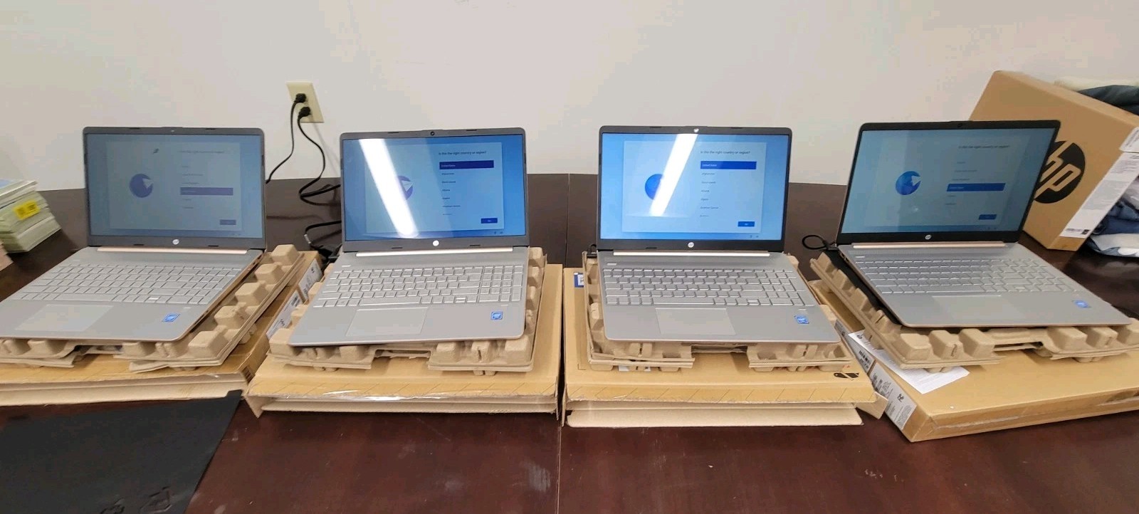 Lot Of 5 HP Laptops 15-dy0027ds N4120 4GB 128GB WiFi6 15.6″W W11H – SOLD AS IS
