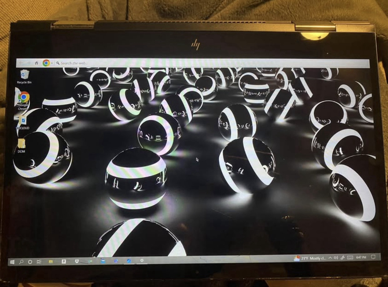 HP Envy Foldable