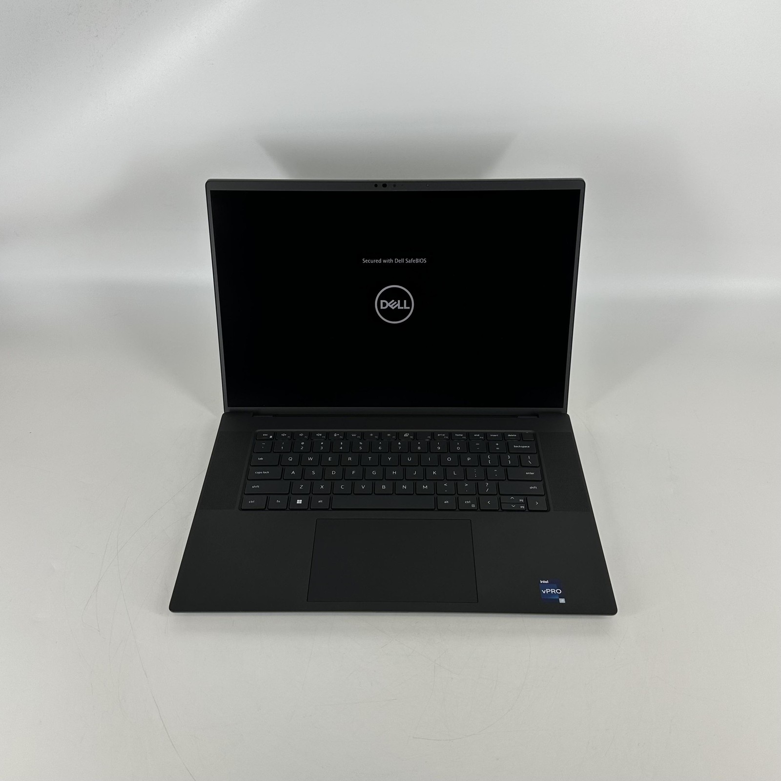 Dell Precision 5680 16 FHD+ 2.6GHz i9-13900H 32GB 1TB SSD RTX 2000 Ada Very Good