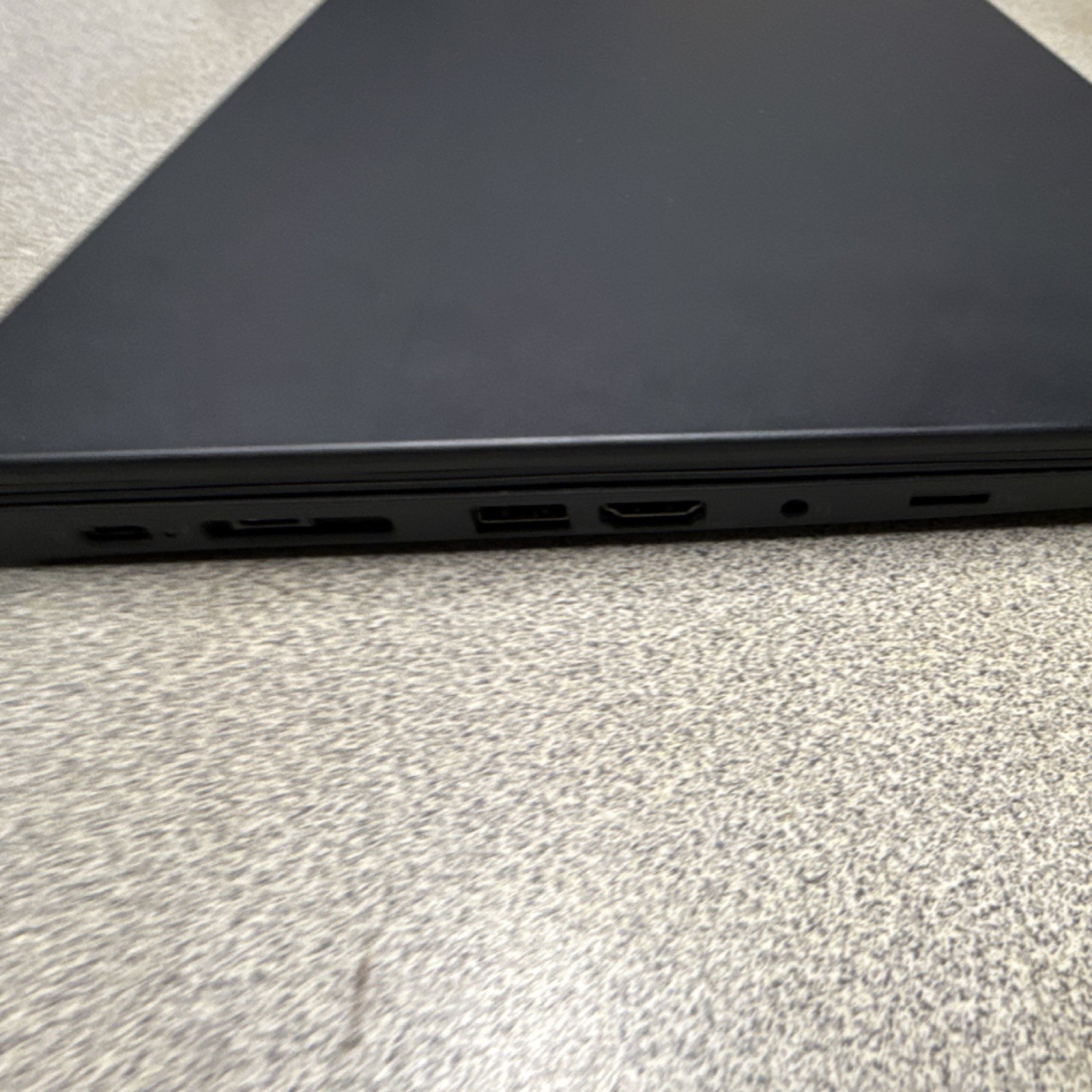 Lenovo ThinkPad T490 14″ Intel Core i5-8265U, 8GB RAM, 256GB Storage, Win 11 Pro