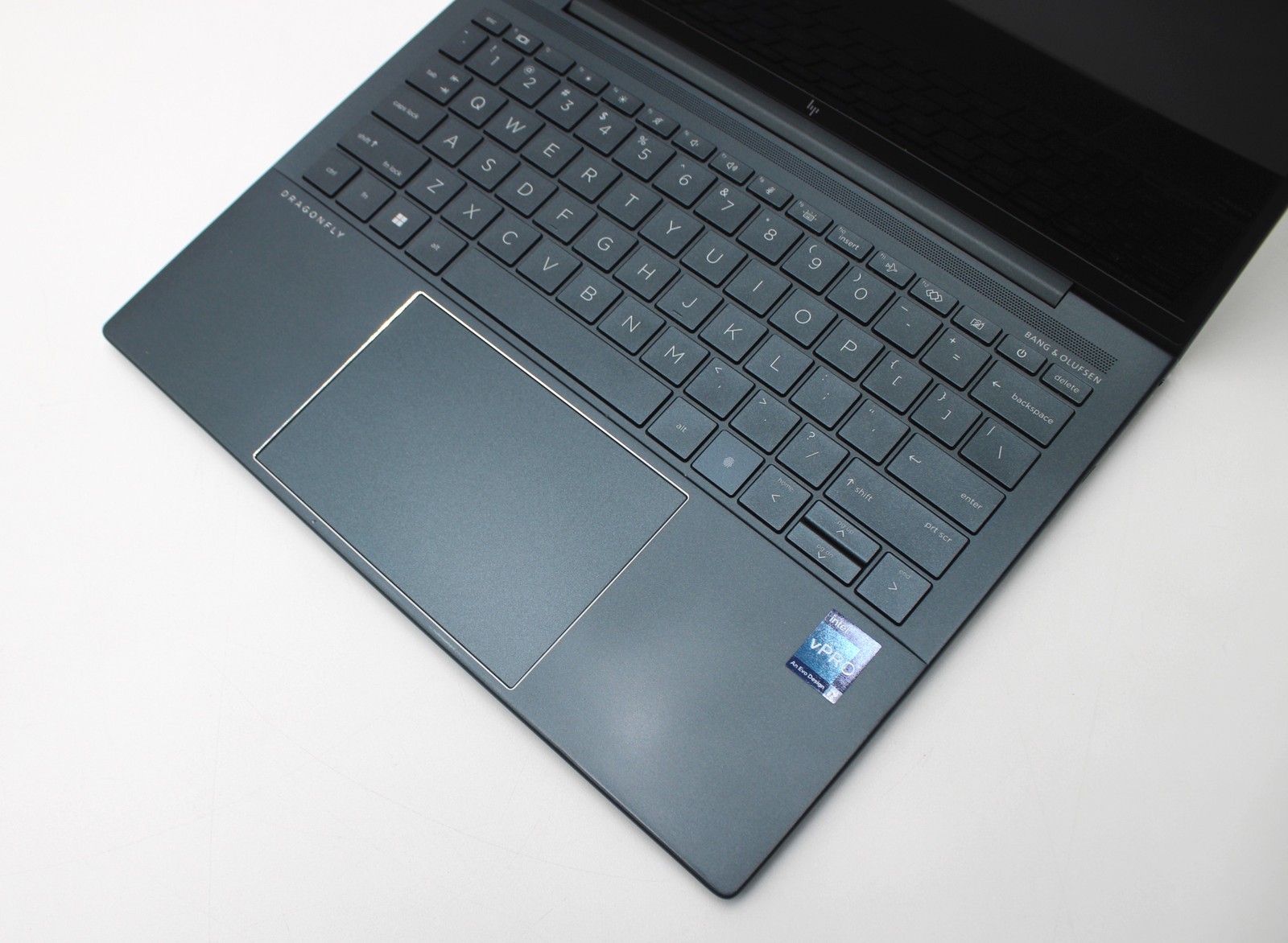 HP Elite Dragonfly G4 i7-1365U 16GB 256GB SSD Windows 11 Pro – * Cosmetic *