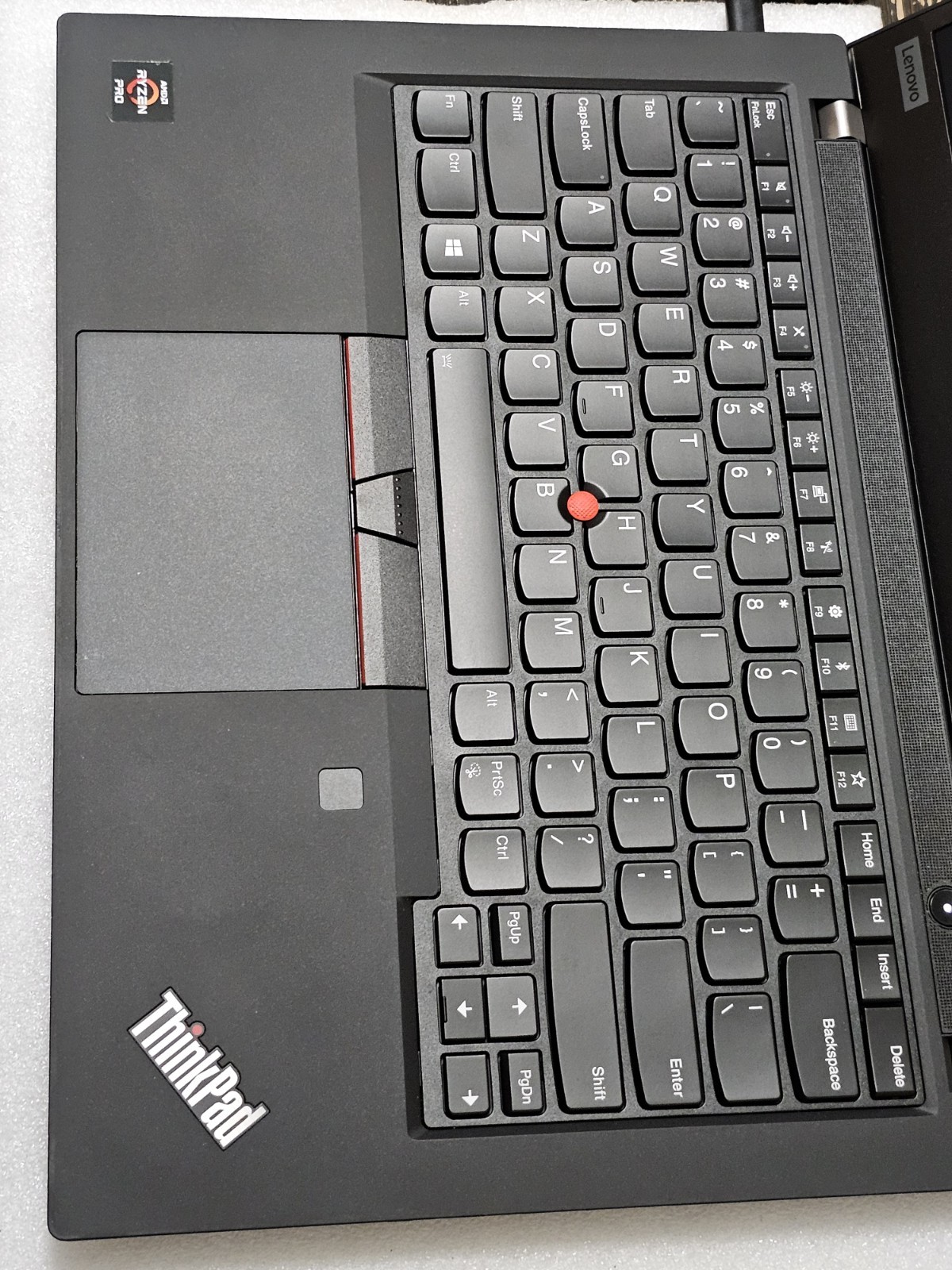 ThinkPad T495 Ryzen 7 Pro/ Radeon Vega Graphics 24GB RAM 512GB SSD WIN 11/Webcam