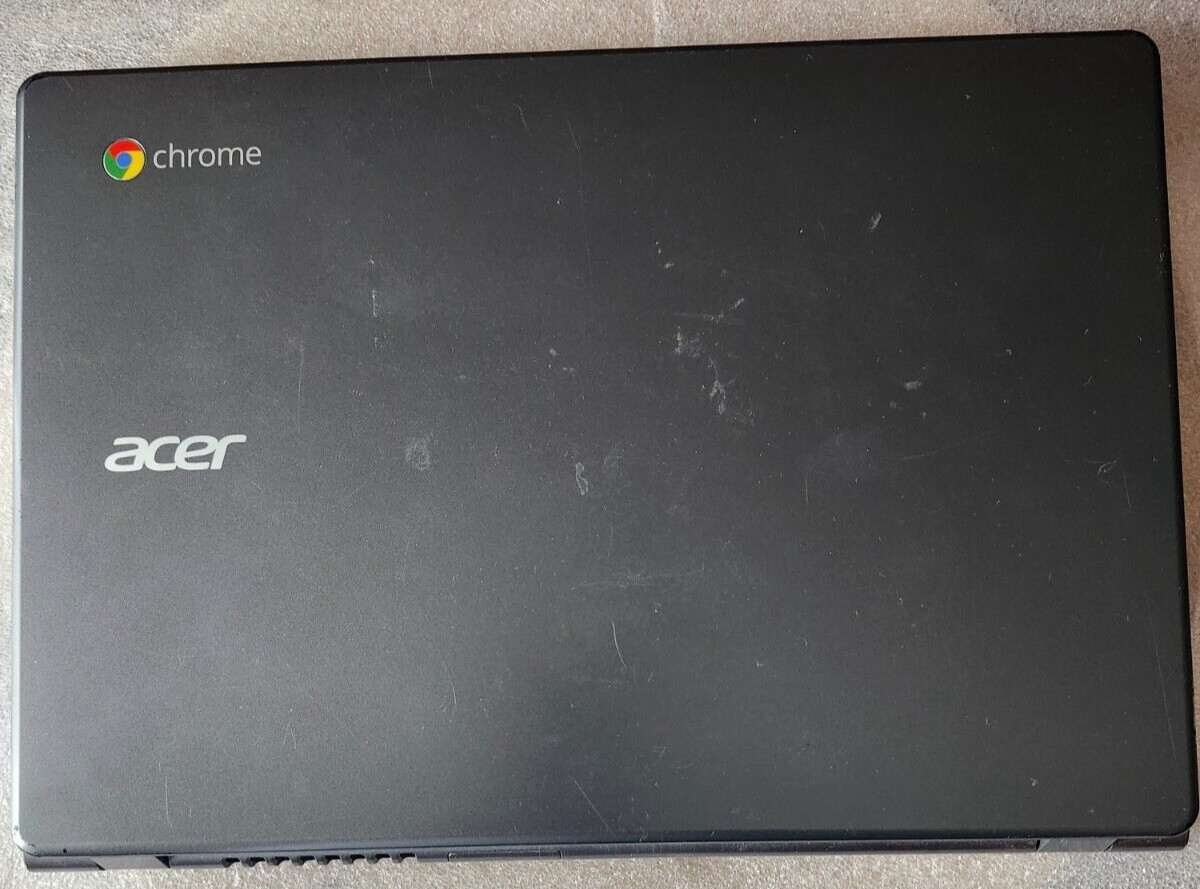 Acer Chromebook C720-2844 Model ZHN USED