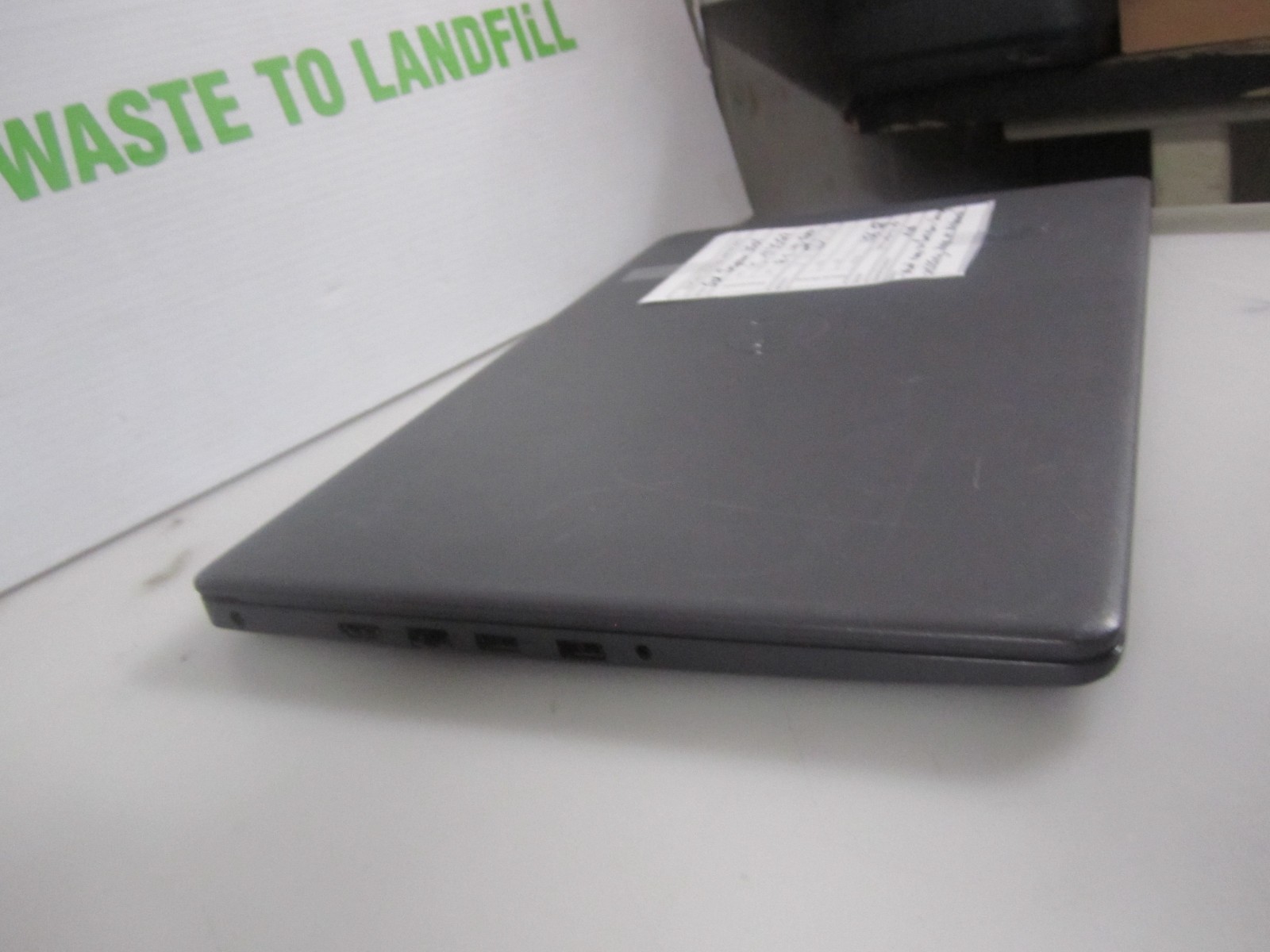 DELL INSPIRON 3501 i5-1135G7 2.40GHZ 16GB 256GB M2SSD NOOS LAPTOP + AC READ