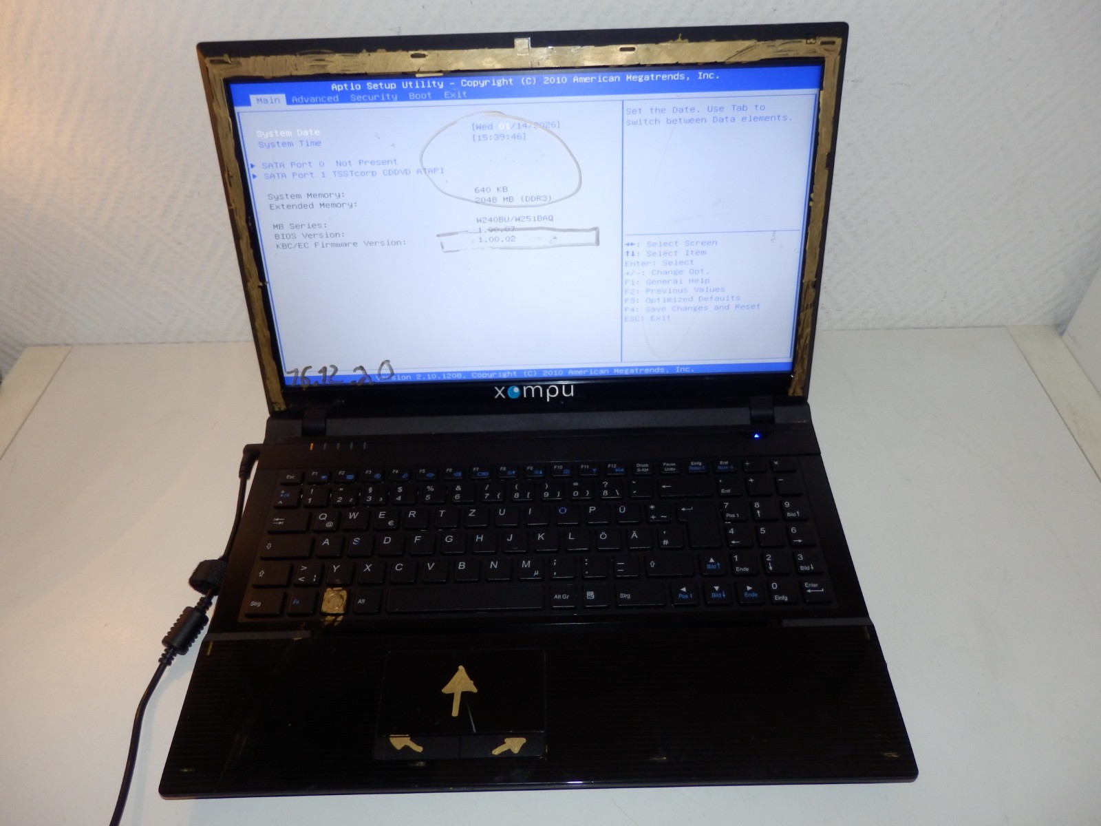 CLevo W251BU Laptop – 15.6 inch, 2 GB Ram, as faulty