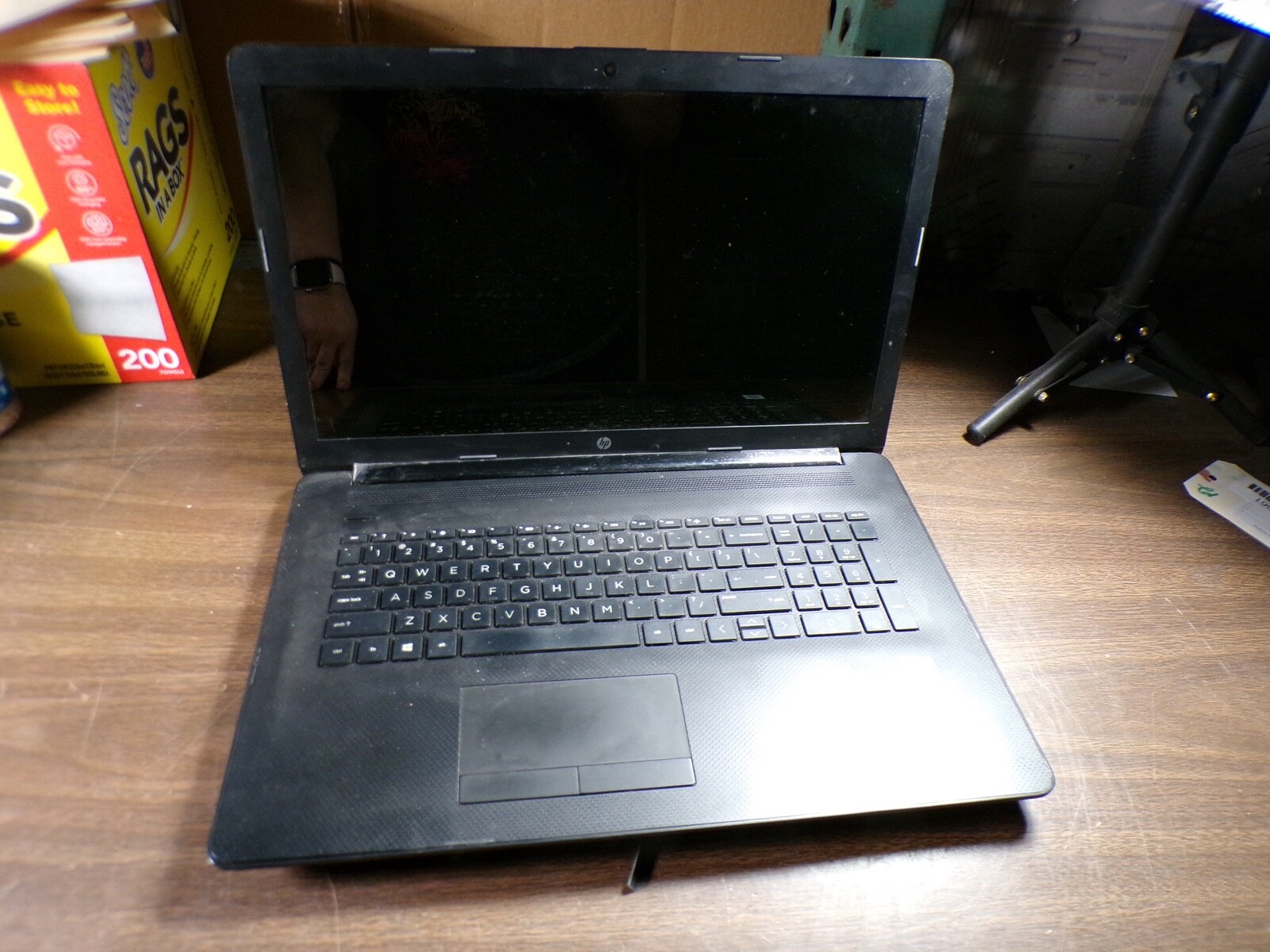 HP LAPTOP i7-BY3XXX INTEL CORE I5-1035G1 8GB RAM **POWER ON
