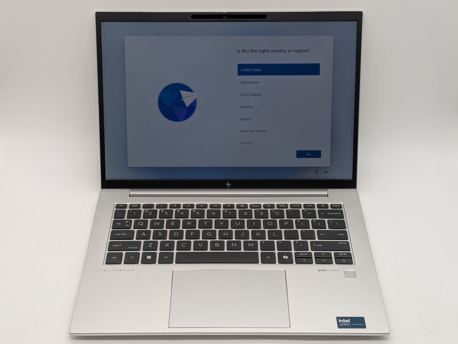 HP EliteBook 840 G11 14″ FHD+ ULTRA 5 135U 256GB SSD 16GB W11P FPR Warranty