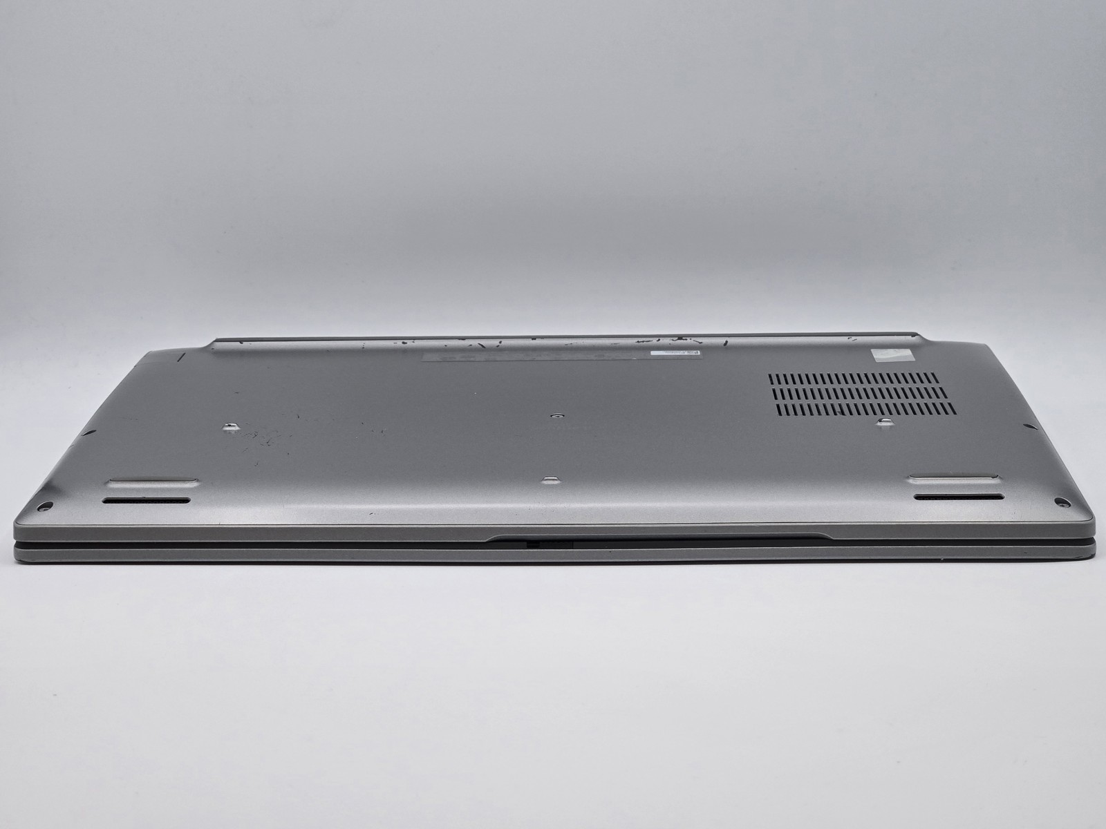 Dell Latitude 5540 15″ FHD I5-1345U 256GB SSD 16GB W11P Webcam Backlit Warranty