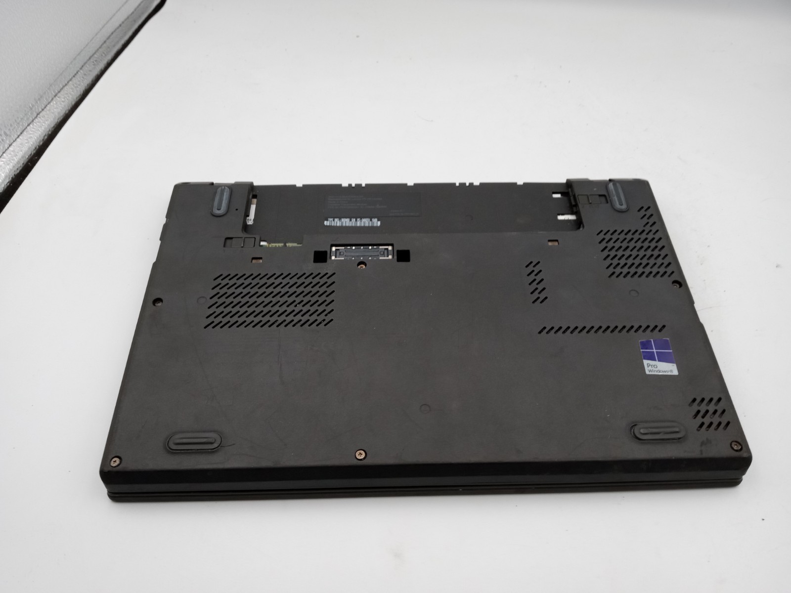 Lenovo ThinkPad x250 12″ Laptop Intel i7 5th Gen – LIQUID DAMAGE – READ -RR