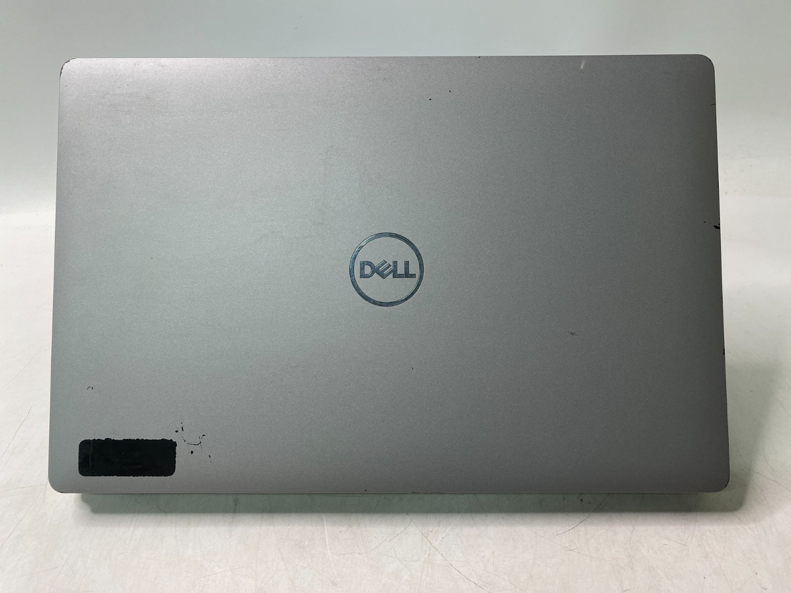 Dell Latitude 5511 Touch 15.6″ i7 10th 16GB DDR4 256GB SSD MX250 Win11H w/ AC