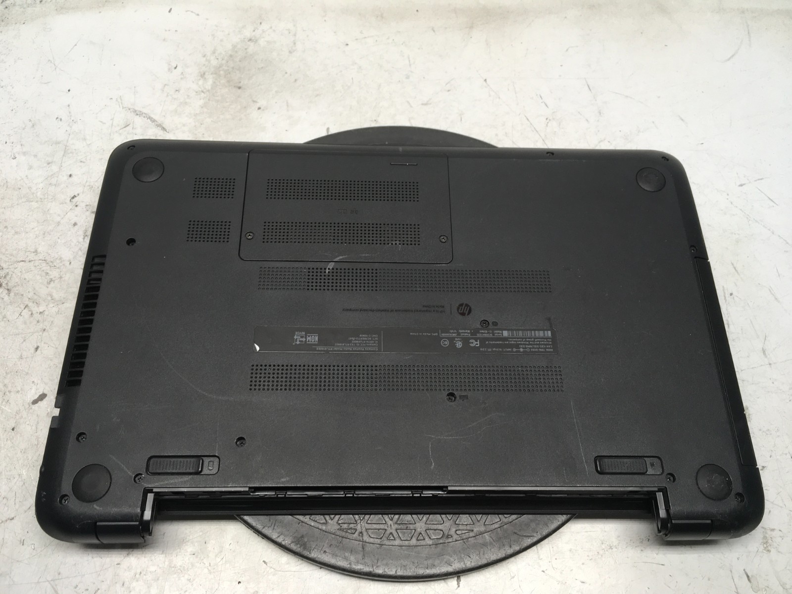 HP 15-F024WM Intel Pentium N3530 2.16GHz 4 GB NO HDD