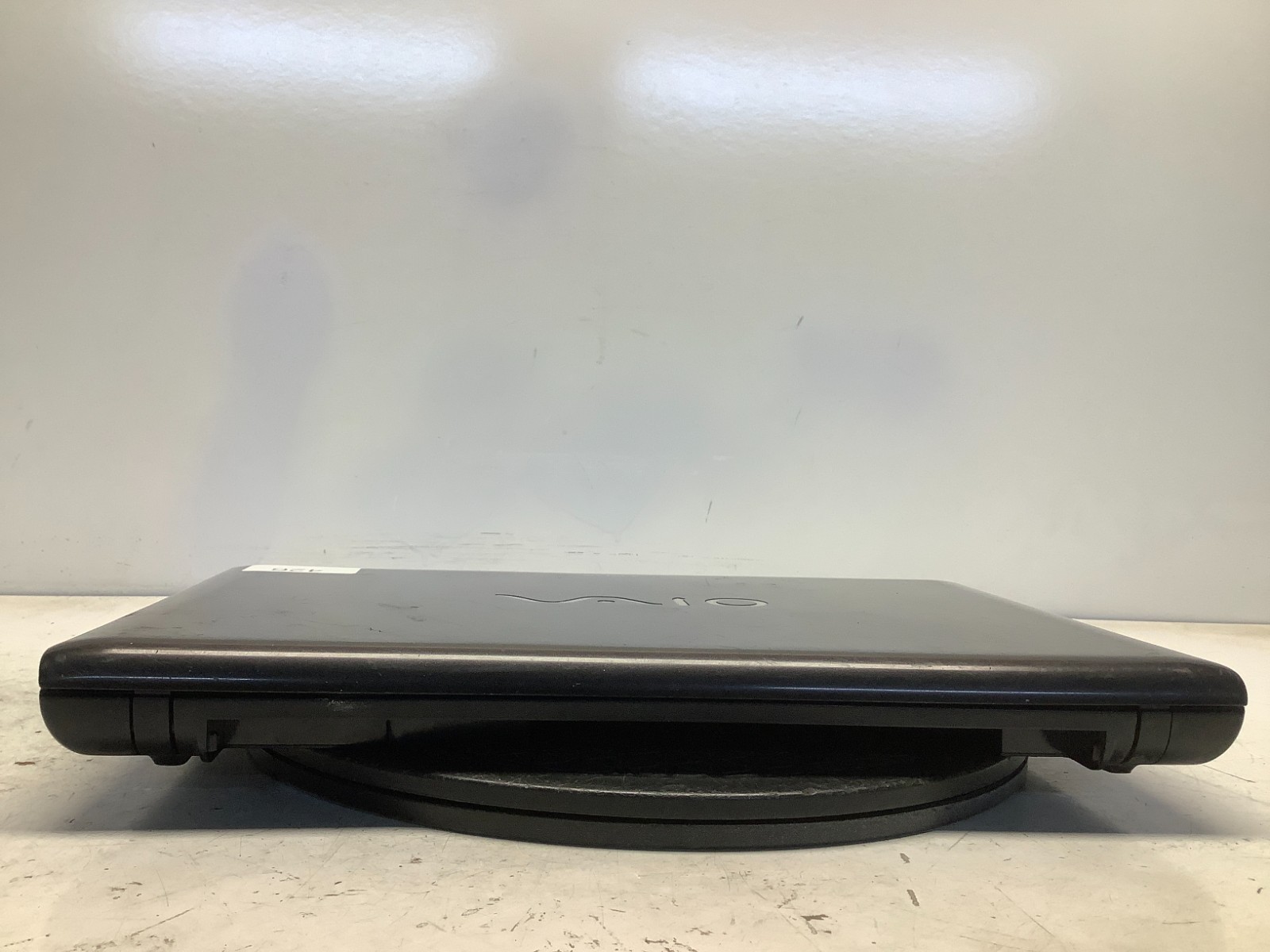 Sony Vaio VPCEE42FX AMD Athlon II Dual-Core 2.3GHz 4 GB NO HDD