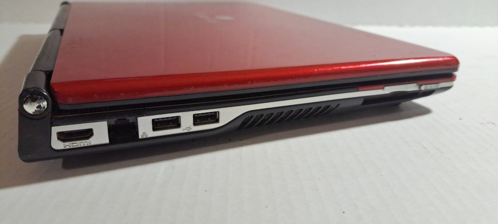 GATEWAY M-2626U LAPTOP PC PARTS OR REPAIR NO POWER NO HDD NO RAM RARE RED COVER!