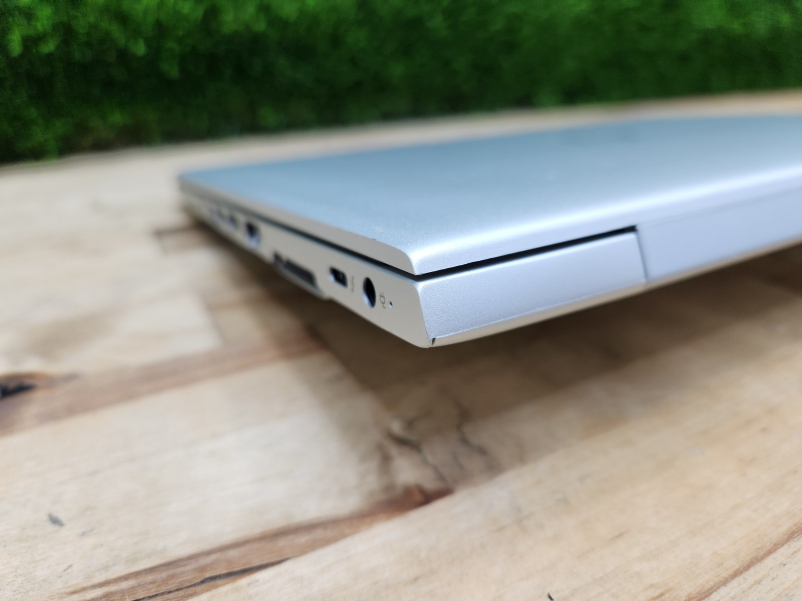 HP EliteBook 830 G5 13″ FHD Touchscreen i7-8550U 1.80GHz 16GB 256GB SSD Win 11 ~