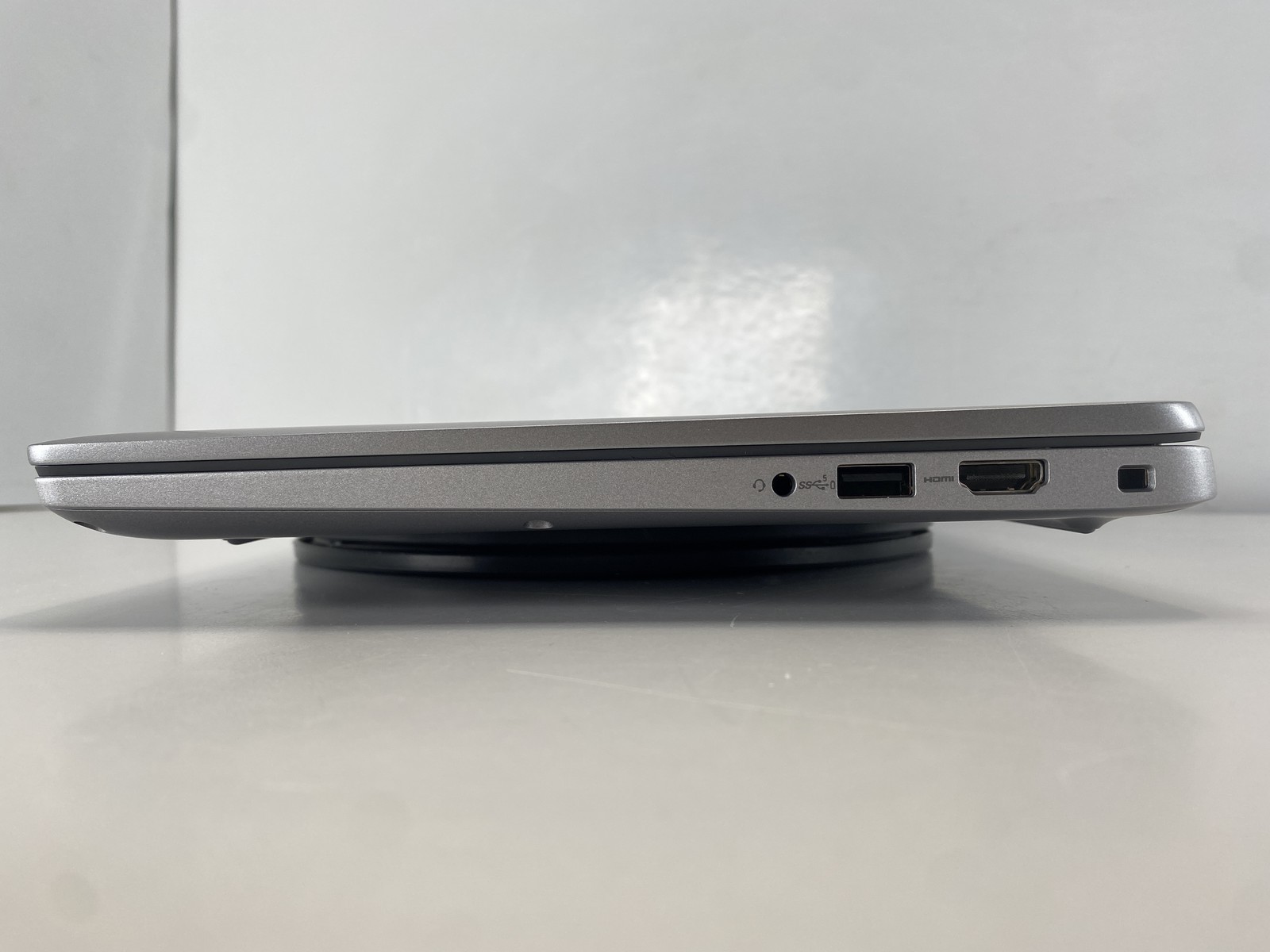 Dell Laptop Latitude 5450 14″ Intel Core Ultra 5 125U 512GB – Gray