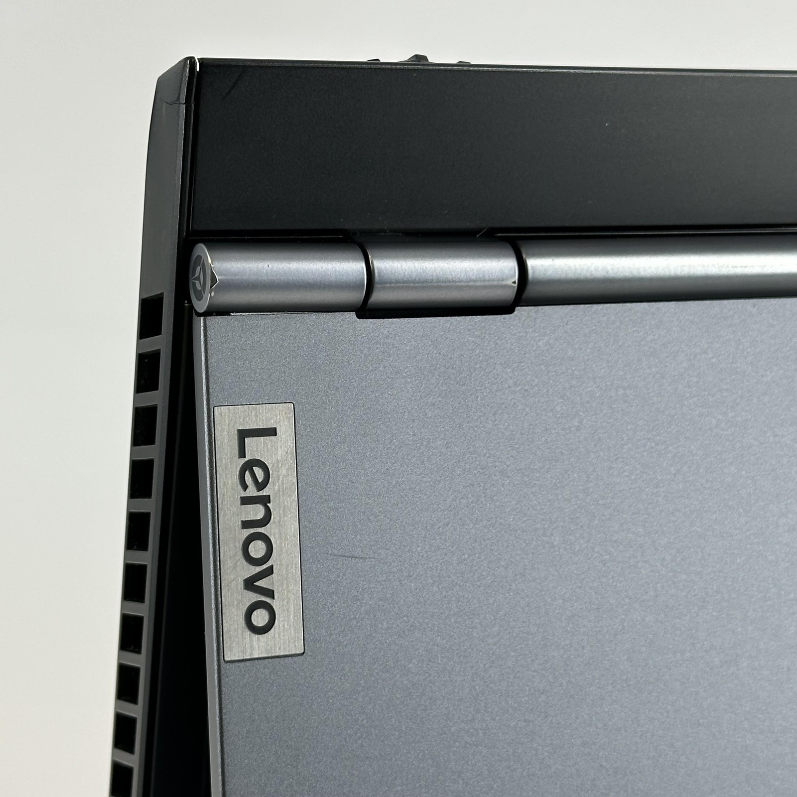 Lenovo Legion 7i 15 240Hz FHD i7-10750H 32GB 2TB RTX 2070 Super Max-Q FRAME GAP
